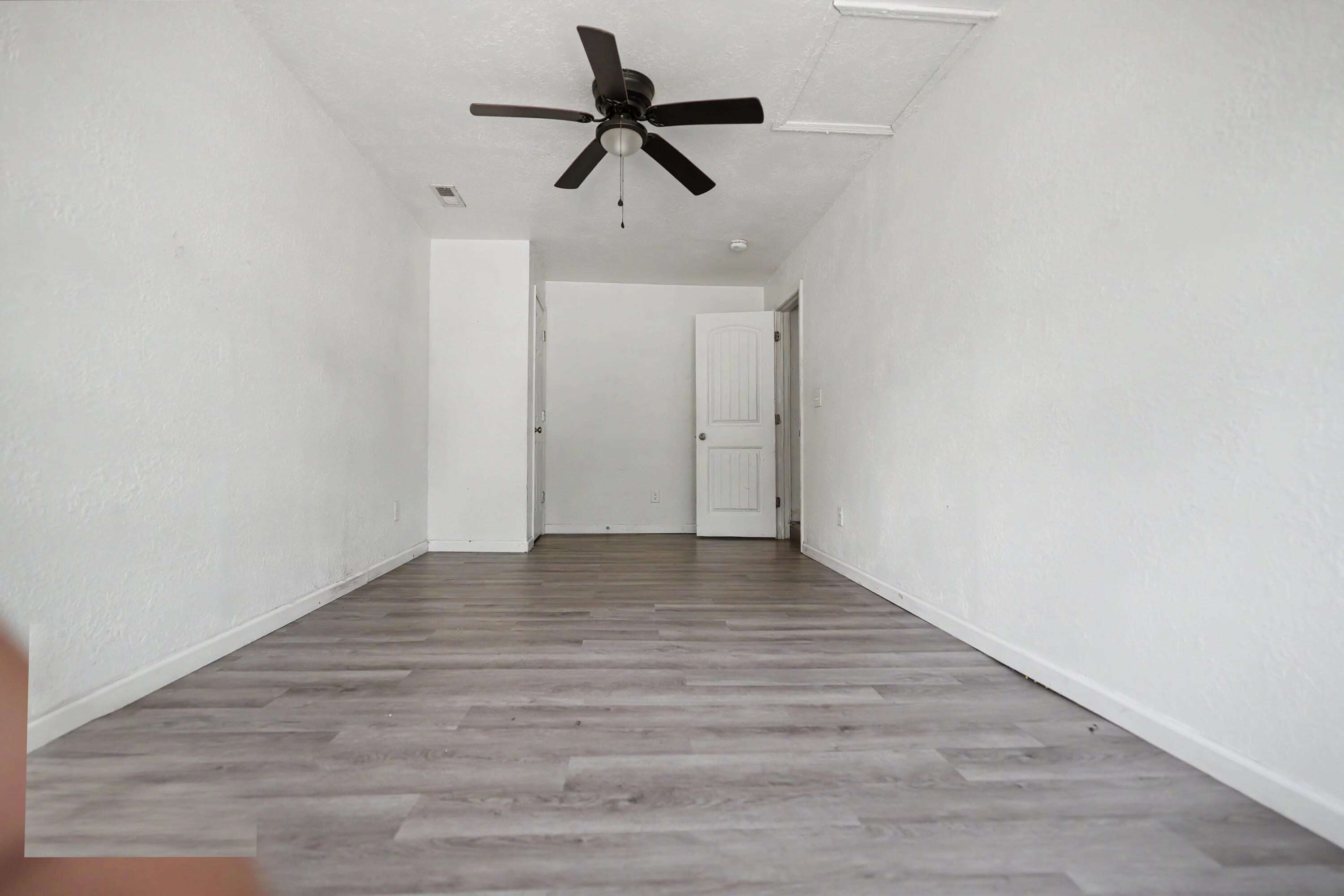 1830 East Monroe Terrace Property Photo 21