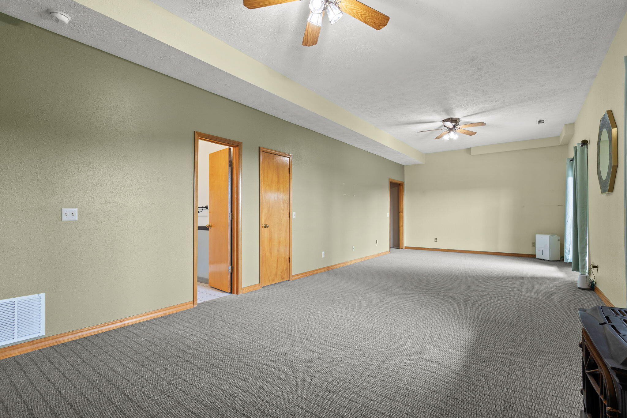 39 White Oak Estates Road Property Photo 36
