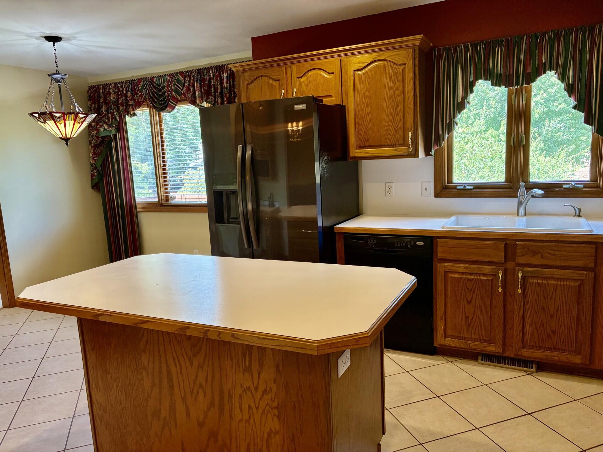 1099 East Nottingham Lane Property Photo 13