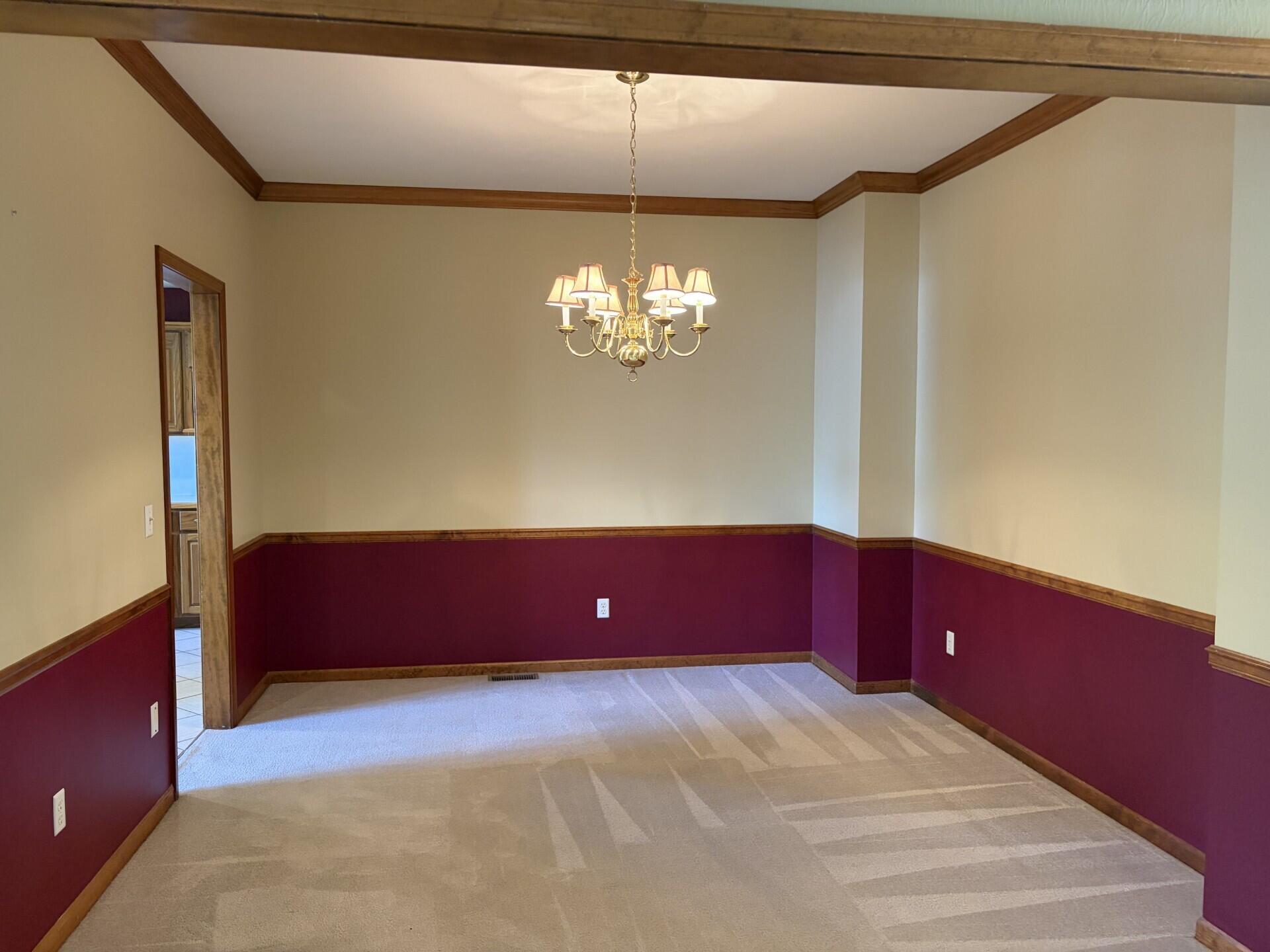 1099 East Nottingham Lane Property Photo 17