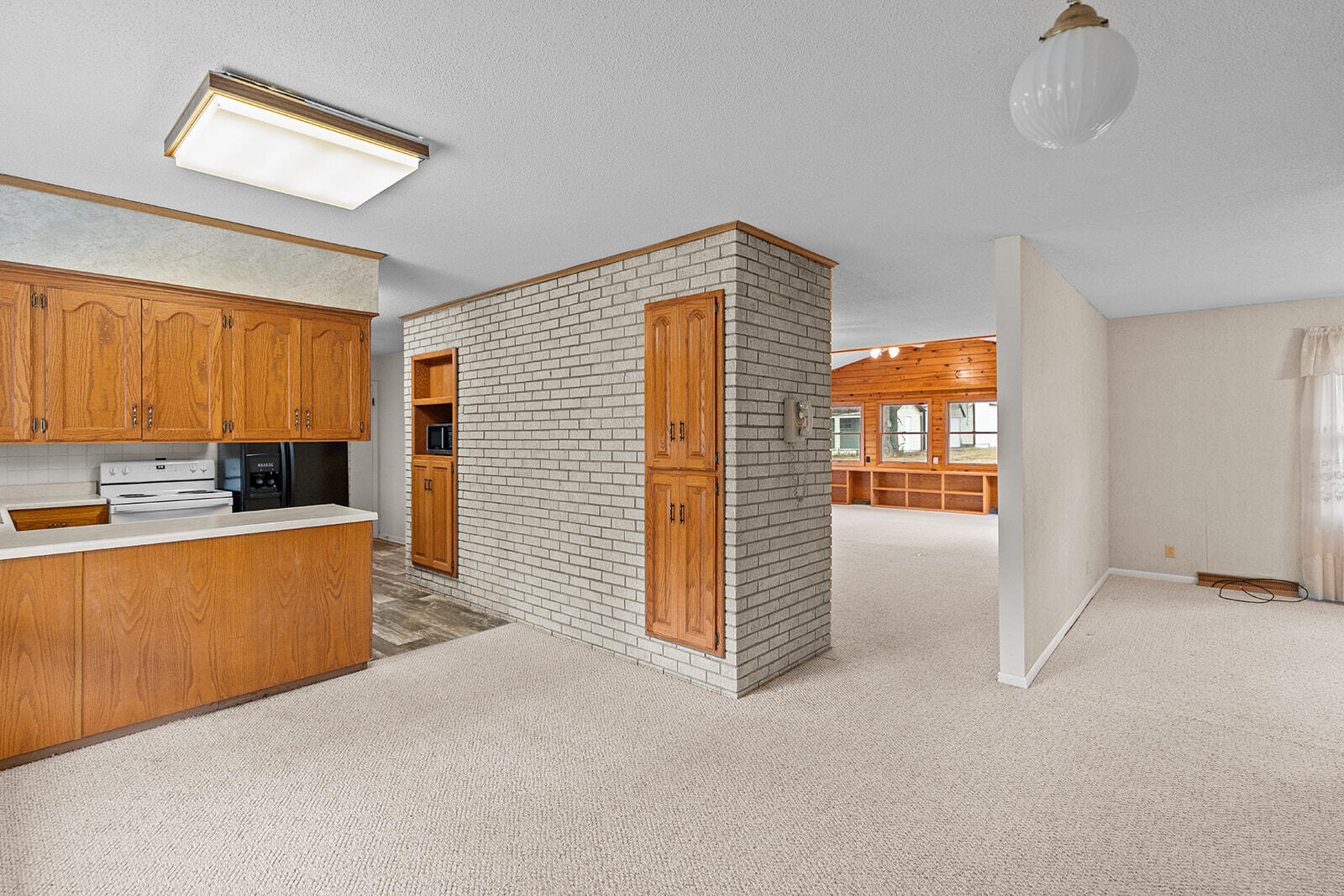 521 East Fremont Road Property Photo 9