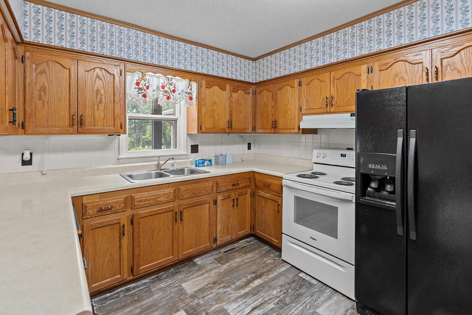 521 East Fremont Road Property Photo 12