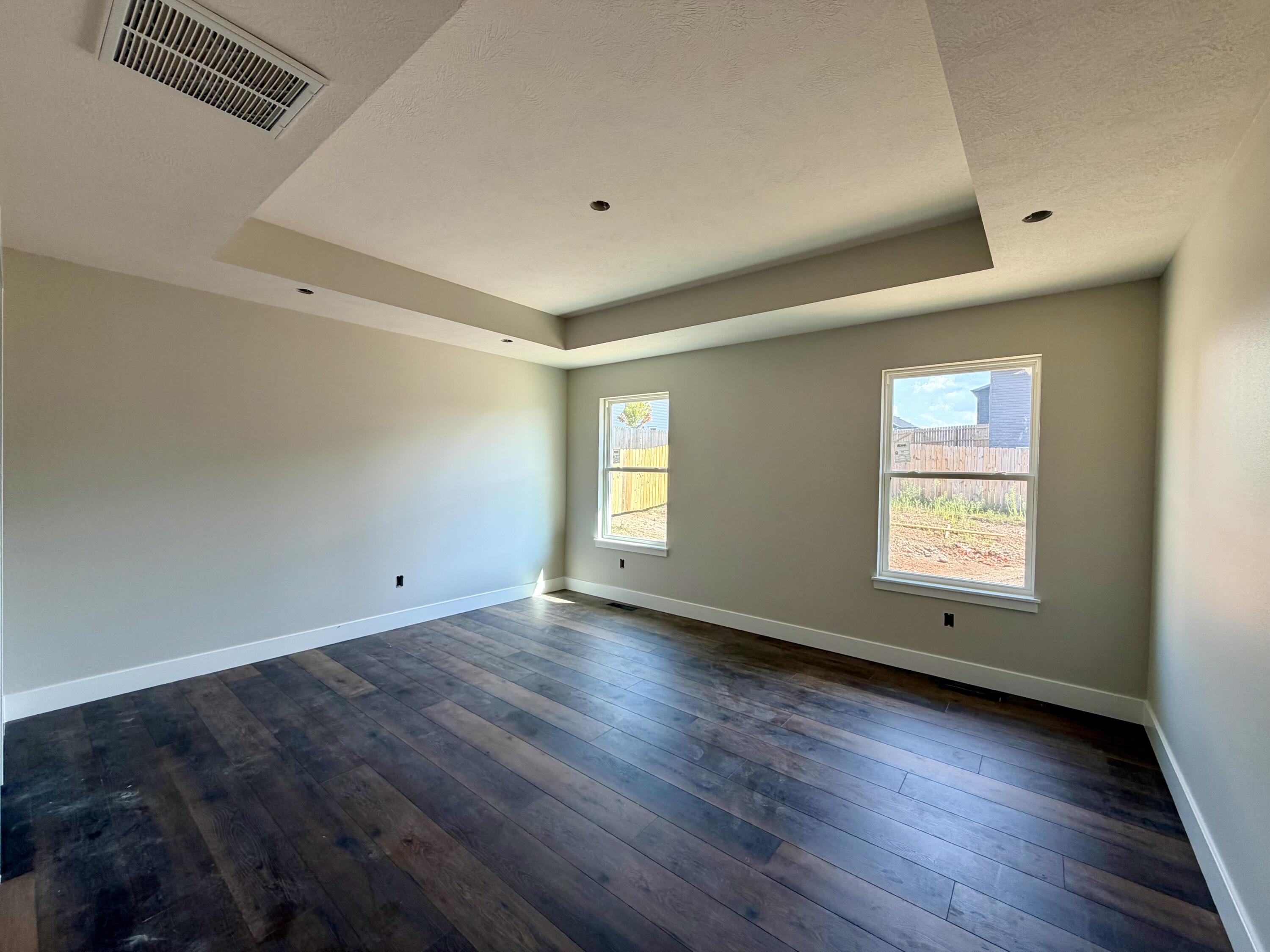 2612 West Pigeon Drive Property Photo 6