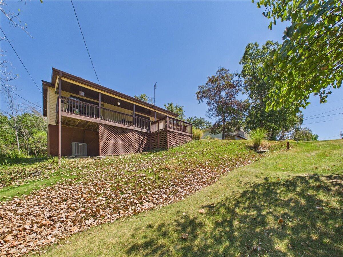 21420 Edge Water Lane Property Photo 6