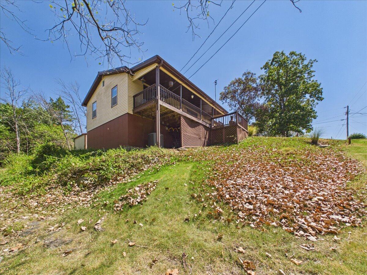 21420 Edge Water Lane Property Photo 7