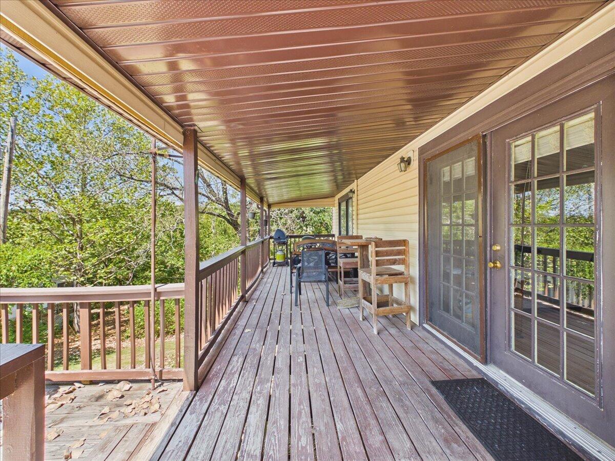 21420 Edge Water Lane Property Photo 15