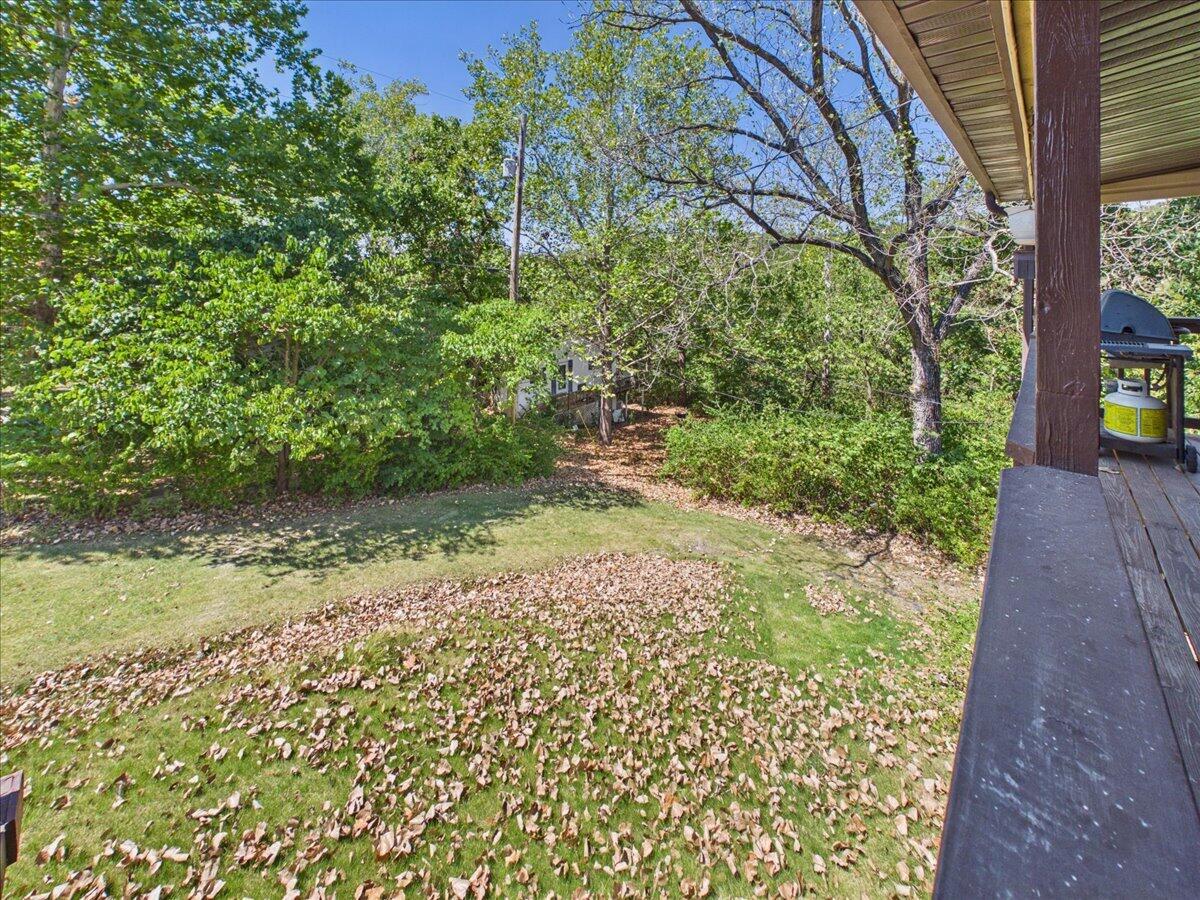 21420 Edge Water Lane Property Photo 20