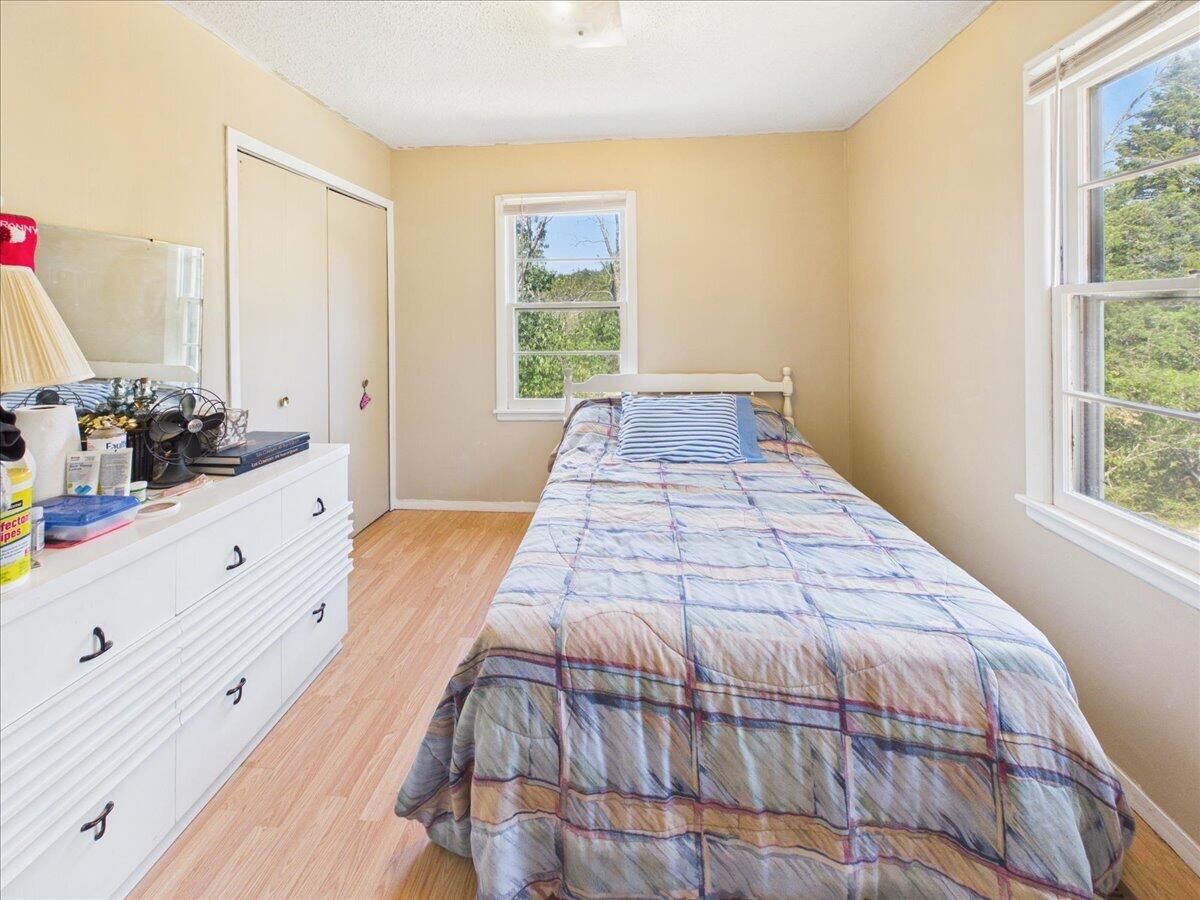 21420 Edge Water Lane Property Photo 31