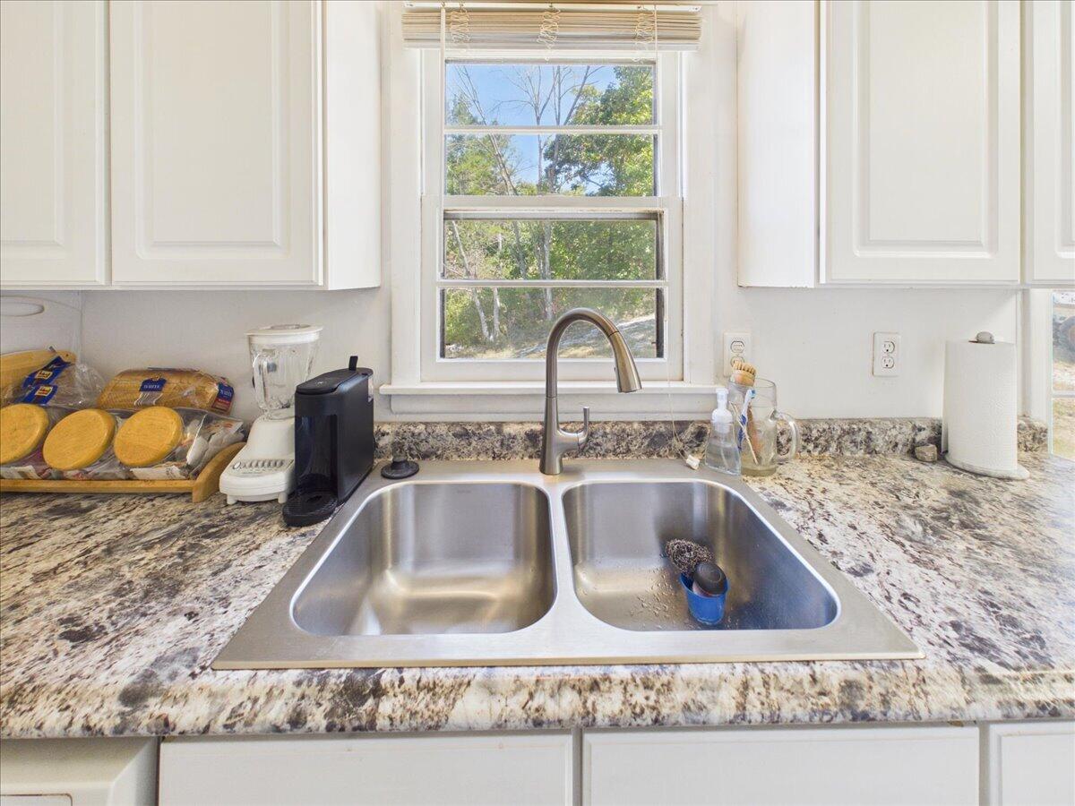 21420 Edge Water Lane Property Photo 42