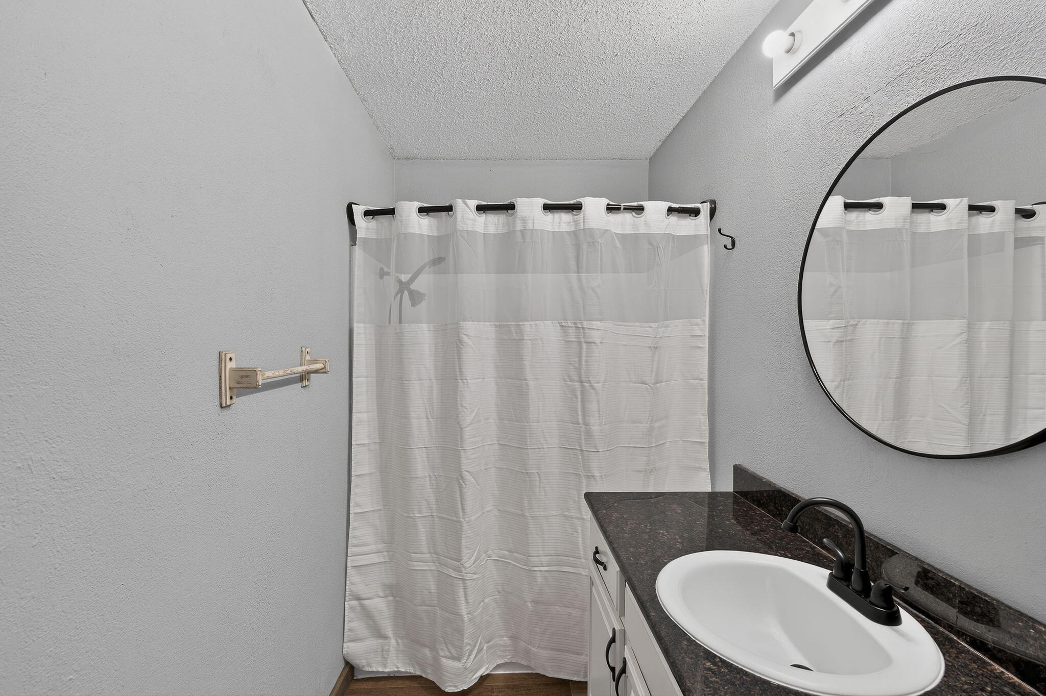 813 Kentucky Road Property Photo 17