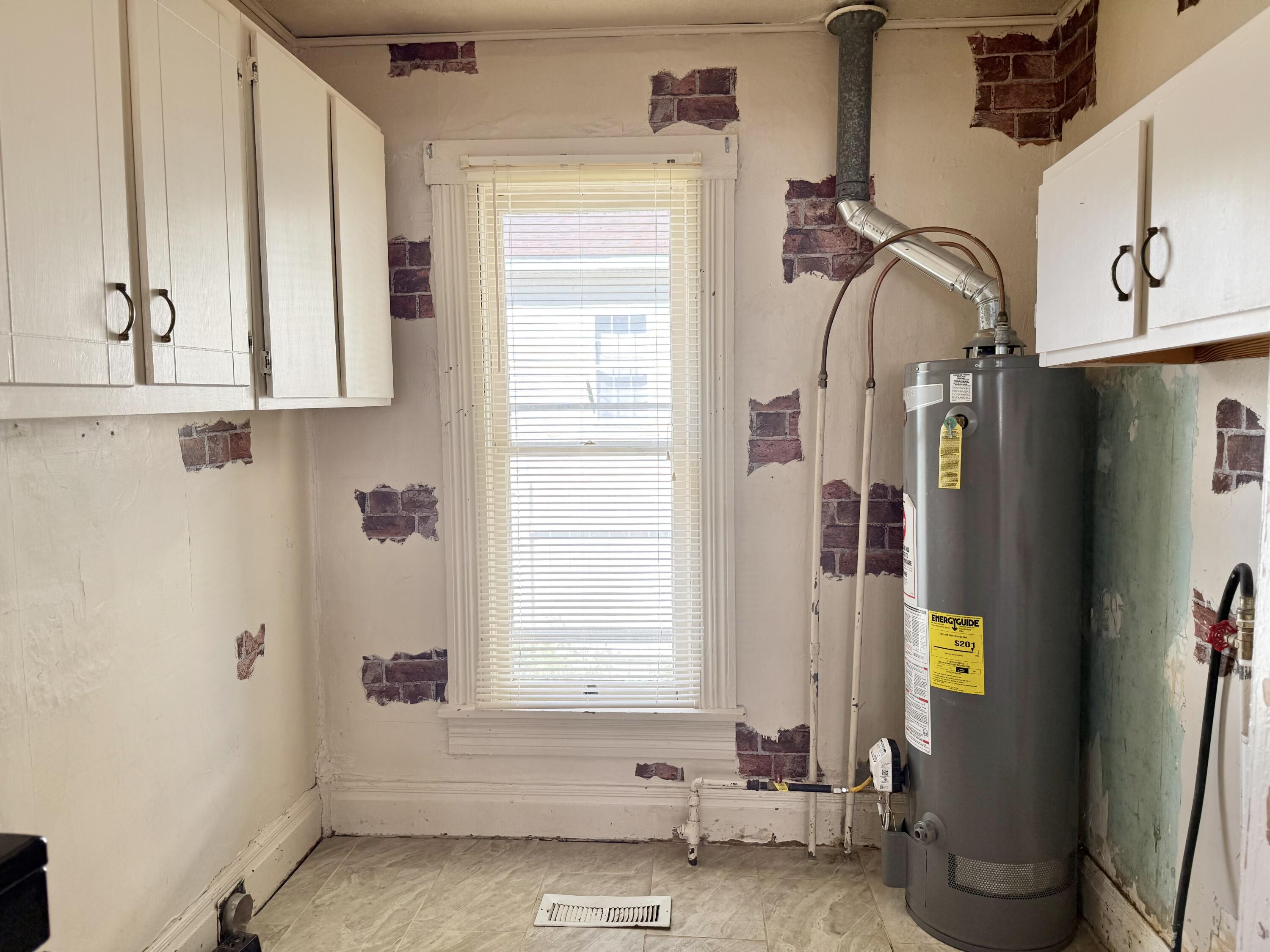 600 4th Street Property Photo 13