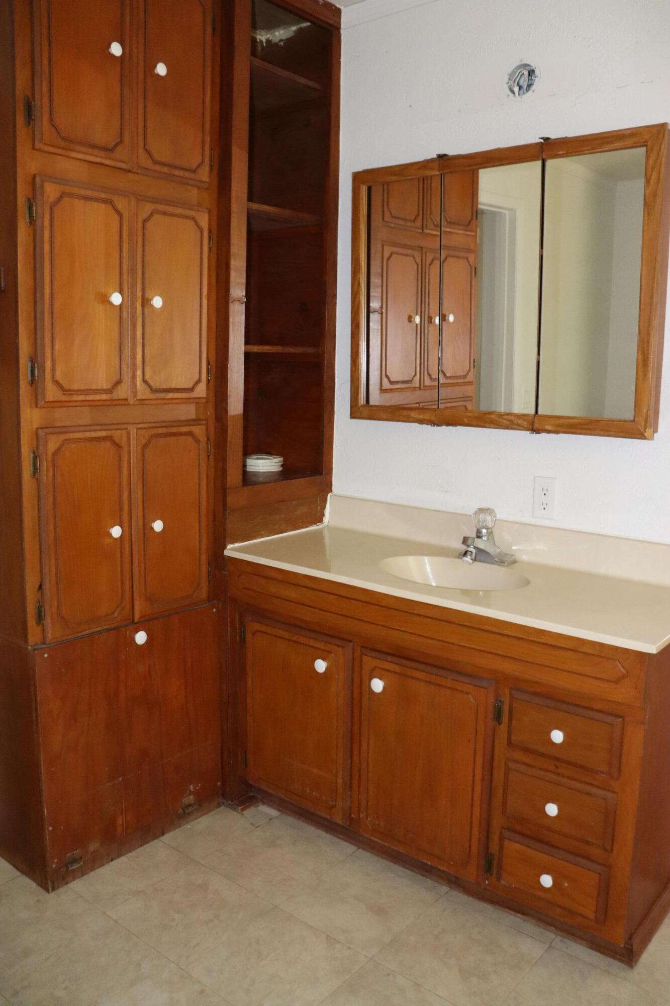 1255 Saddle Club Road Property Photo 28
