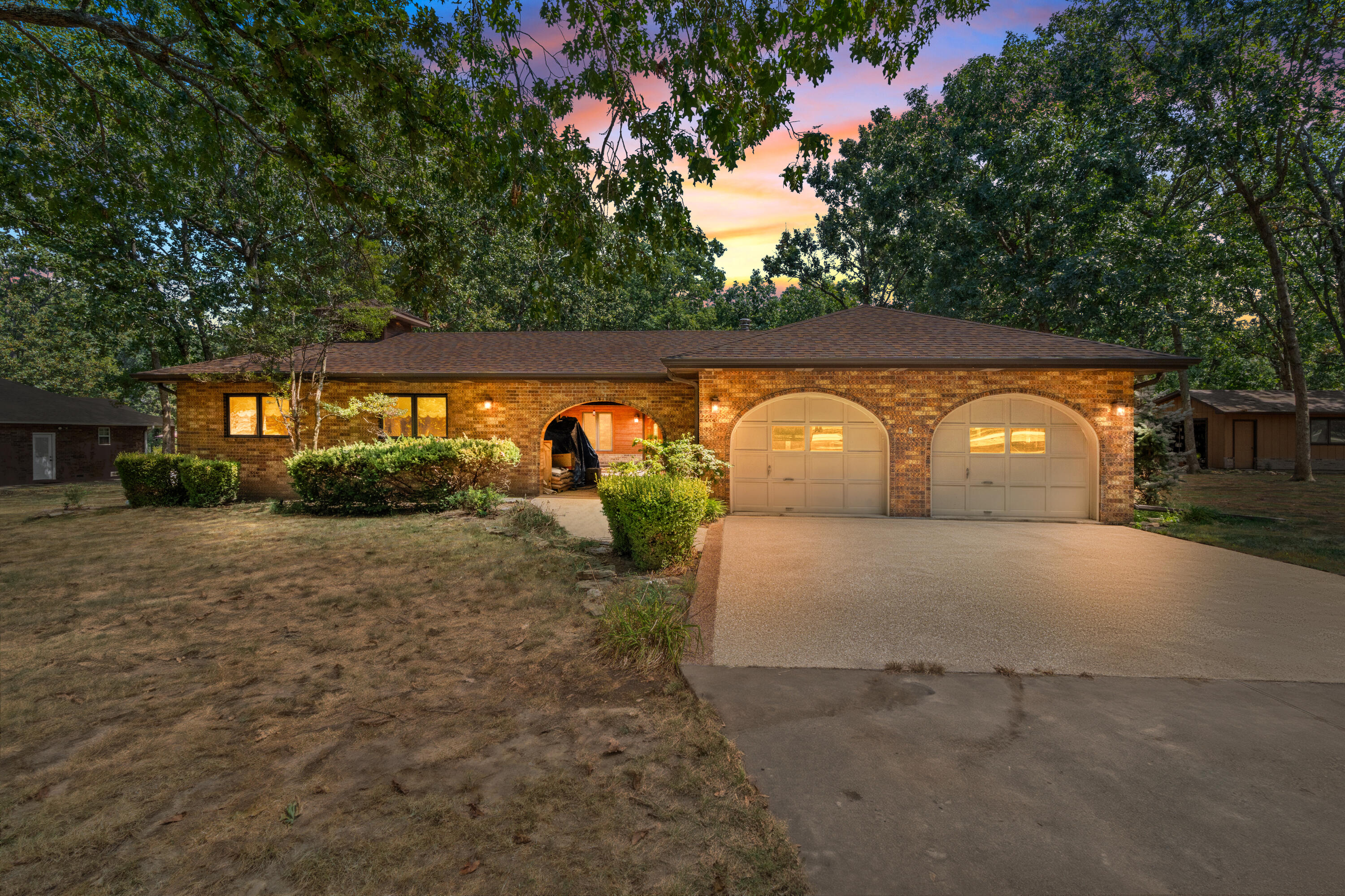 1740 Briarwood Drive Property Photo 1