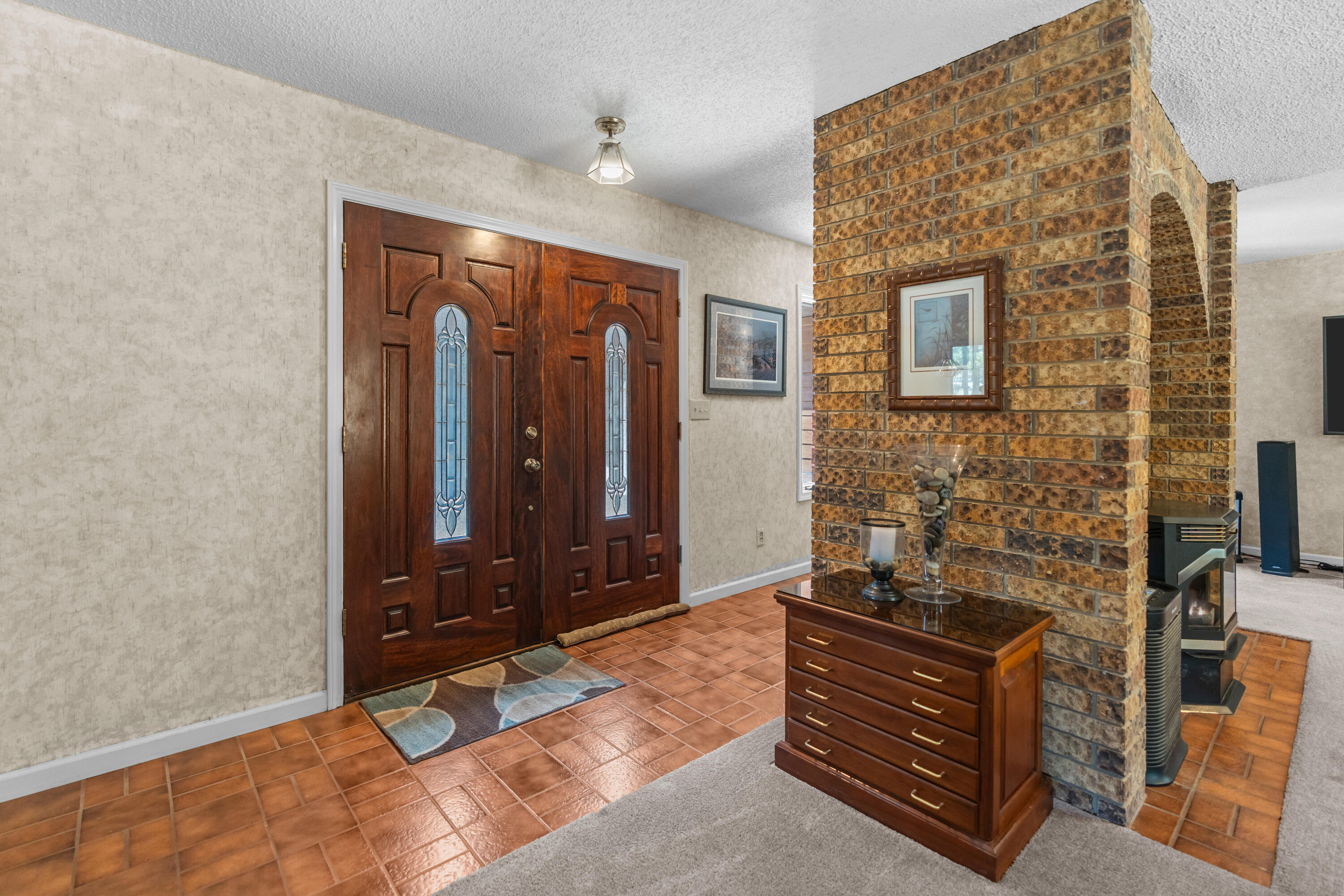 1740 Briarwood Drive Property Photo 8