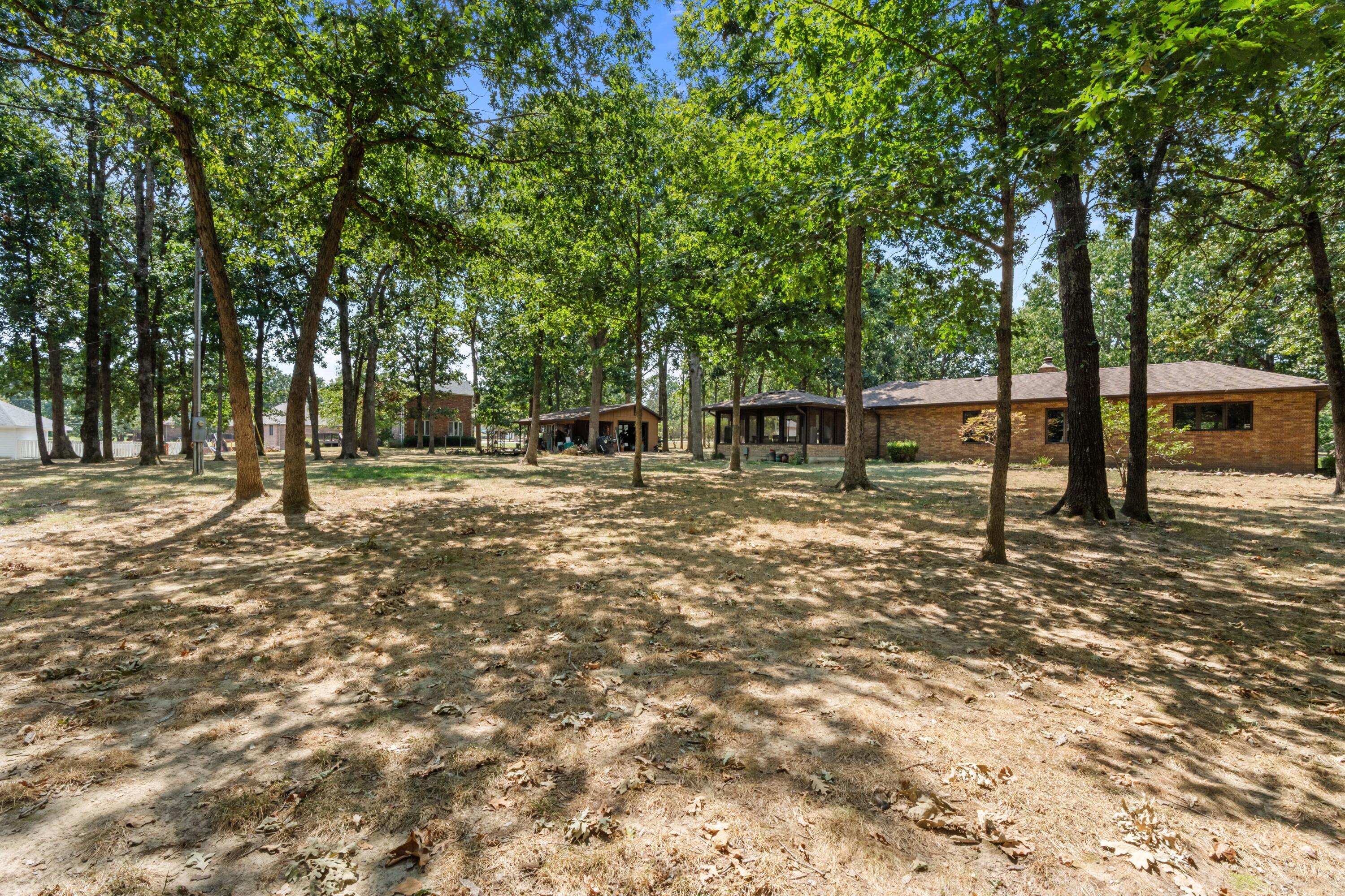 1740 Briarwood Drive Property Photo 37