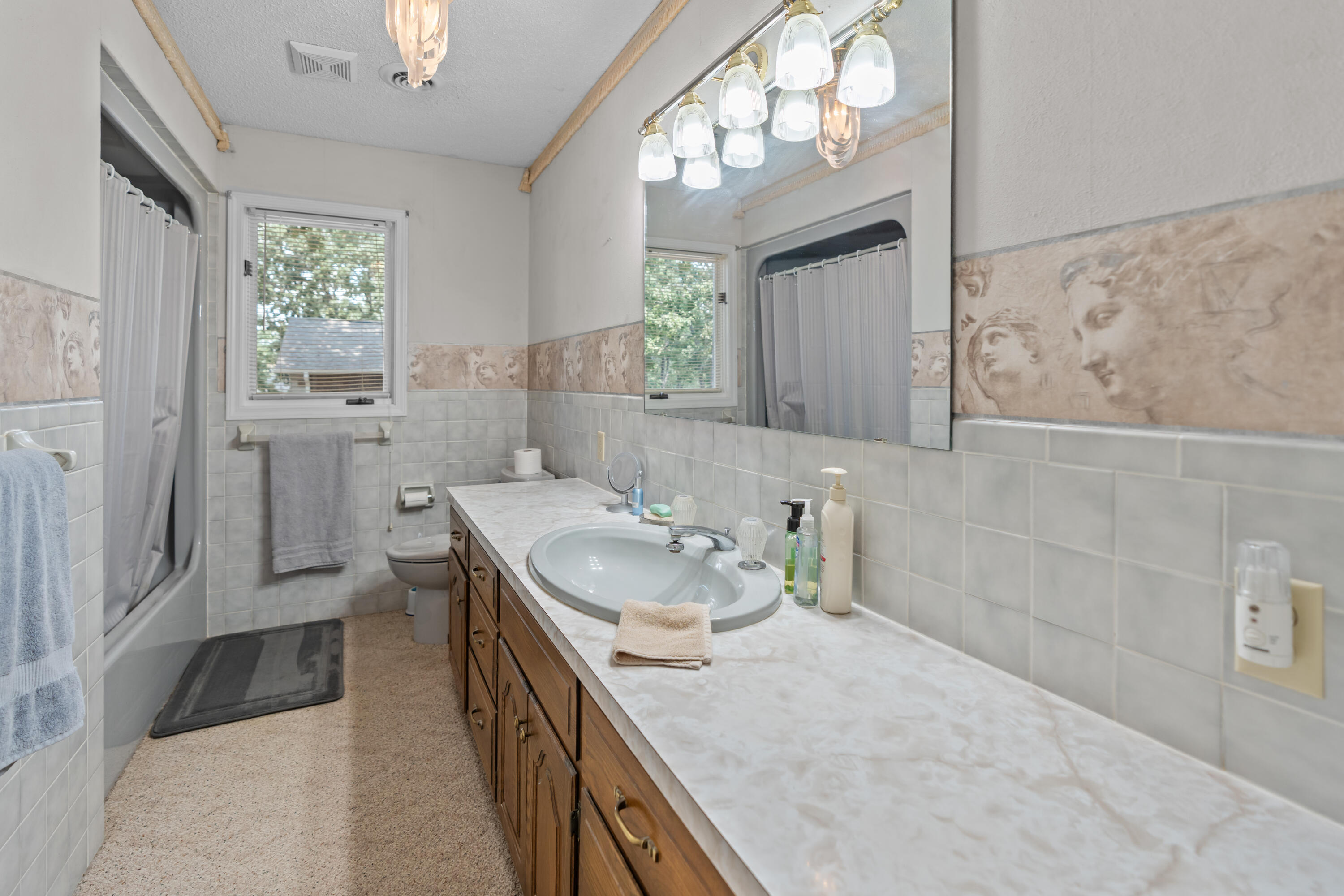 1740 Briarwood Drive Property Photo 37