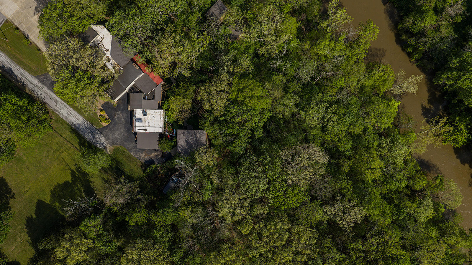 381 West Guin Road Property Photo 90