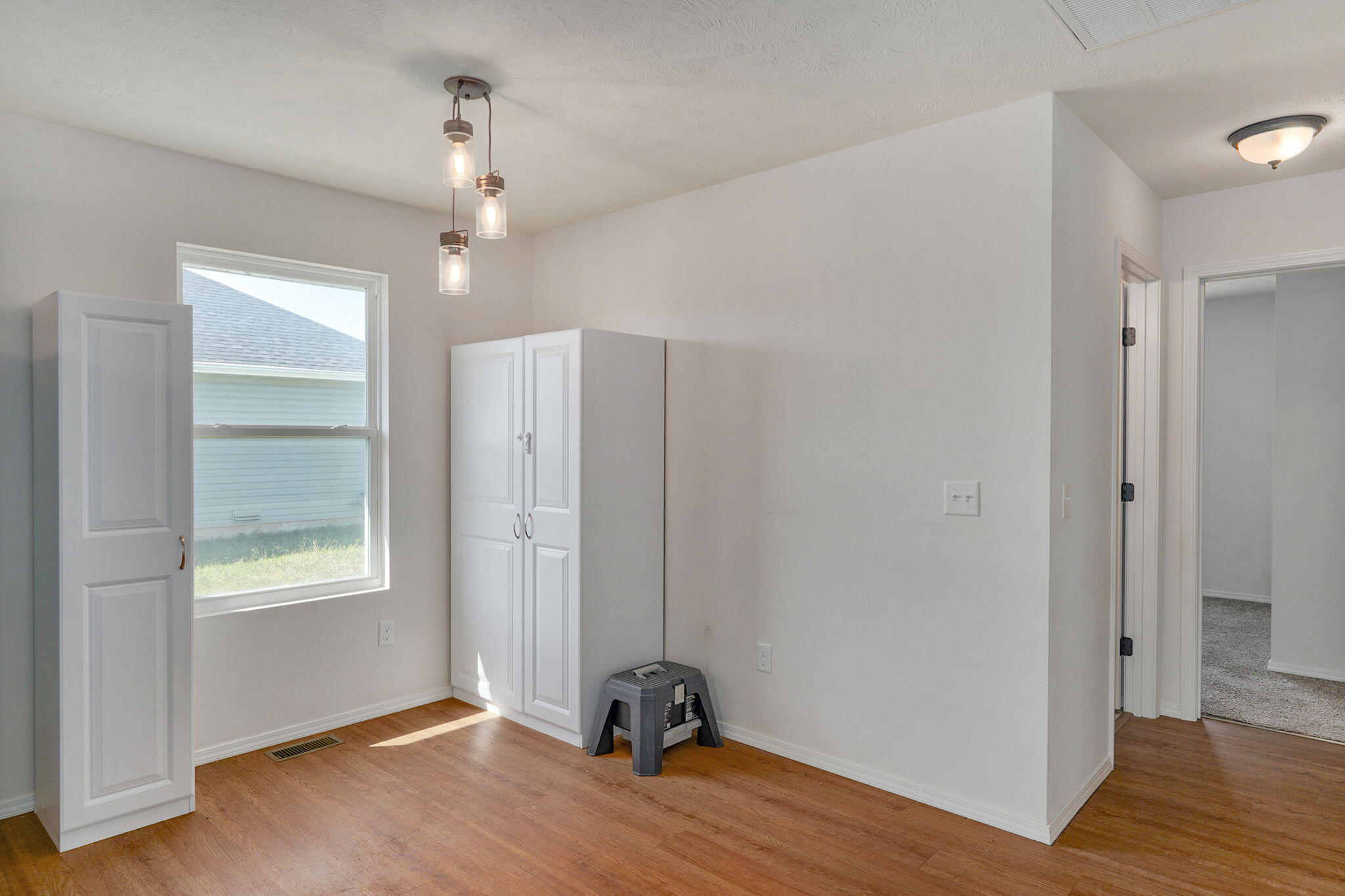 472 South Ethan Avenue Property Photo 12