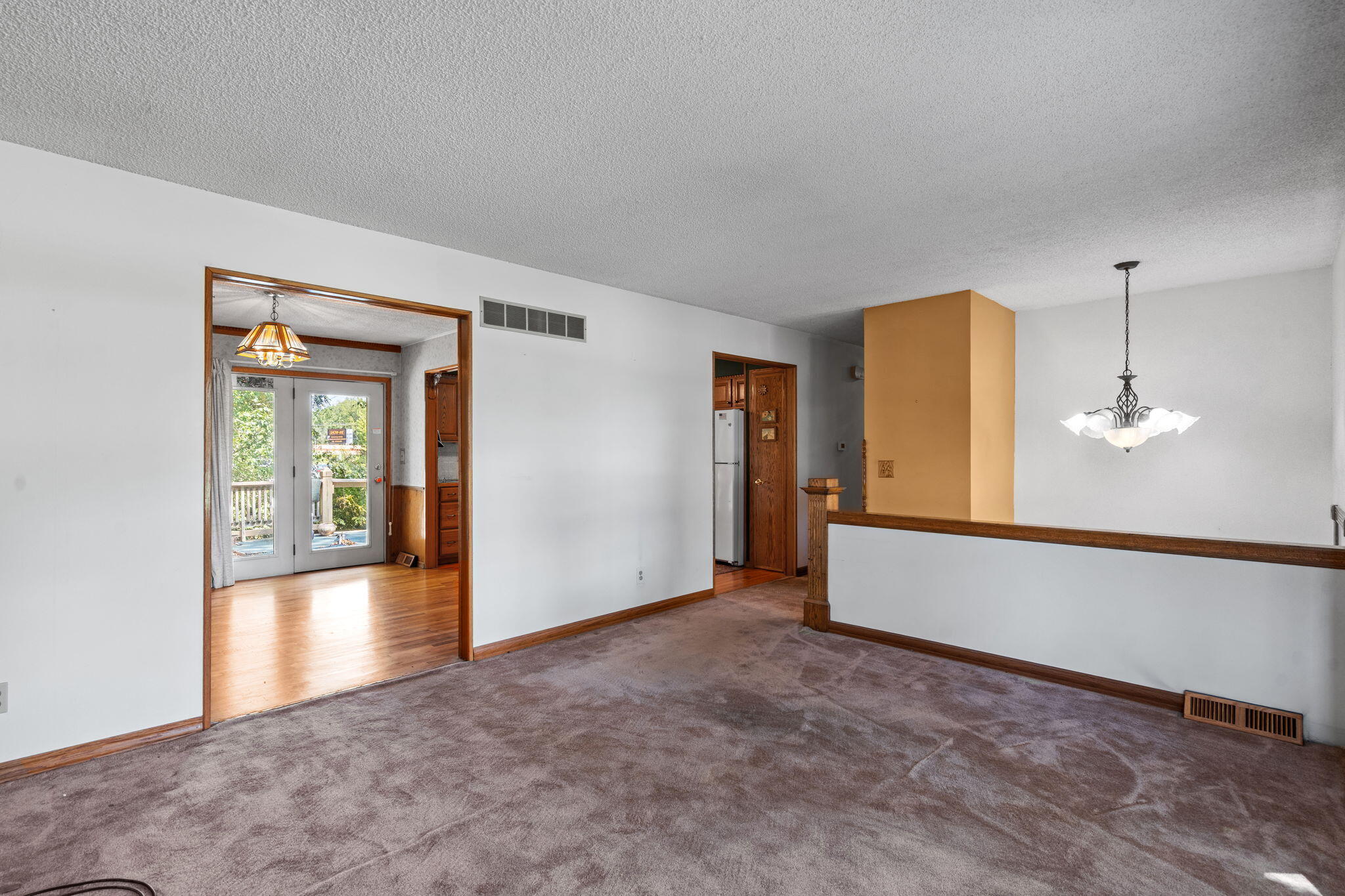 137 East Ritter Street Property Photo 6
