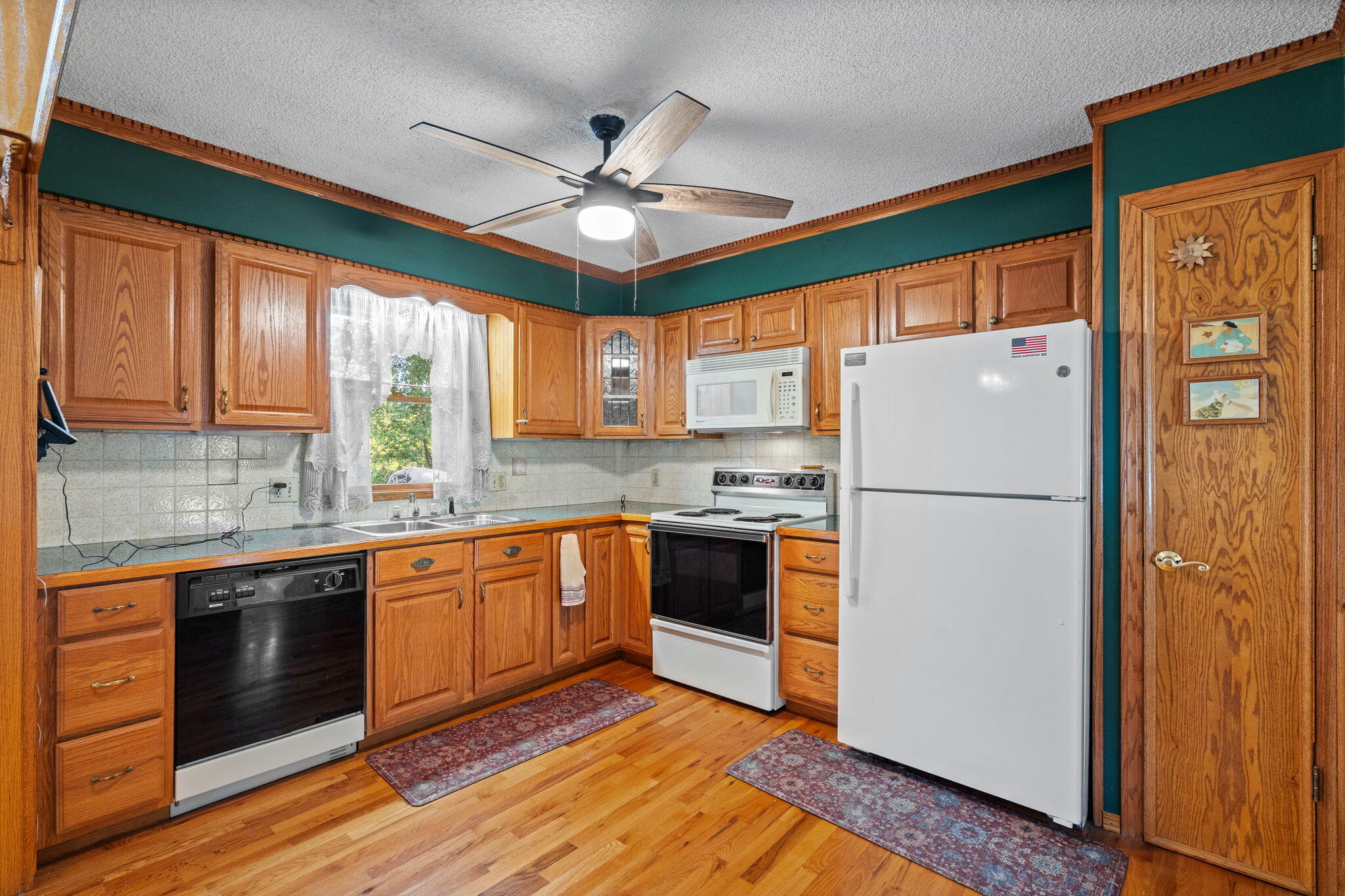 137 East Ritter Street Property Photo 10