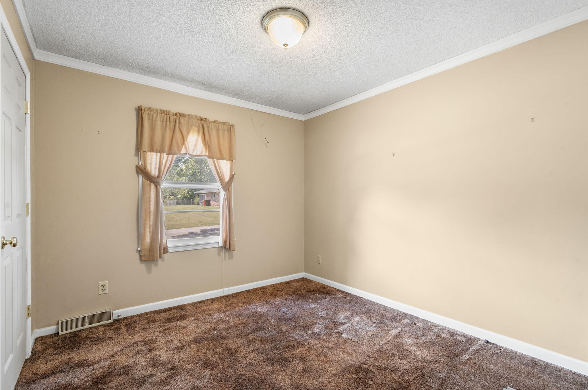 137 East Ritter Street Property Photo 16