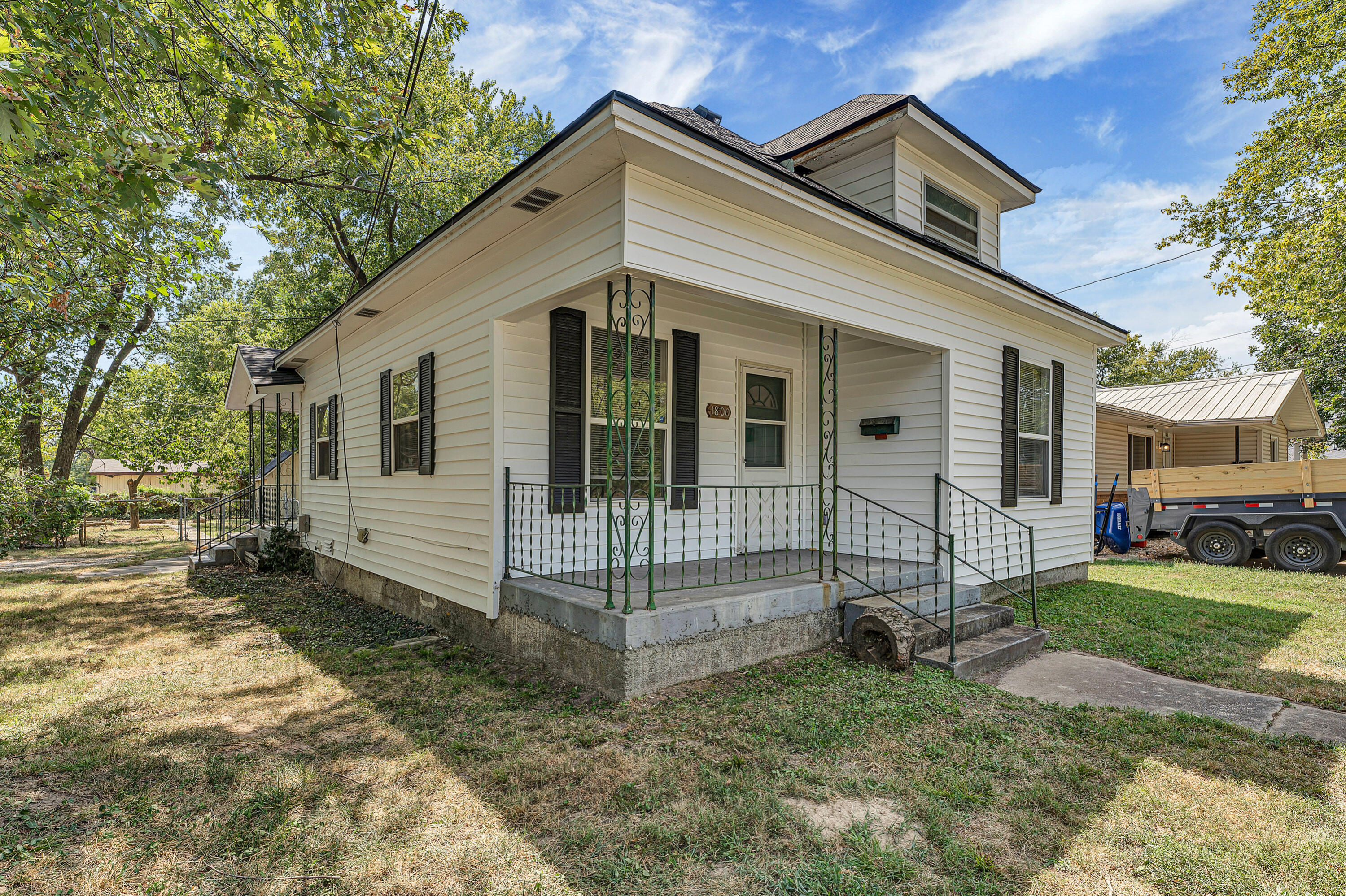 1800 West Atlantic Street Property Photo 3