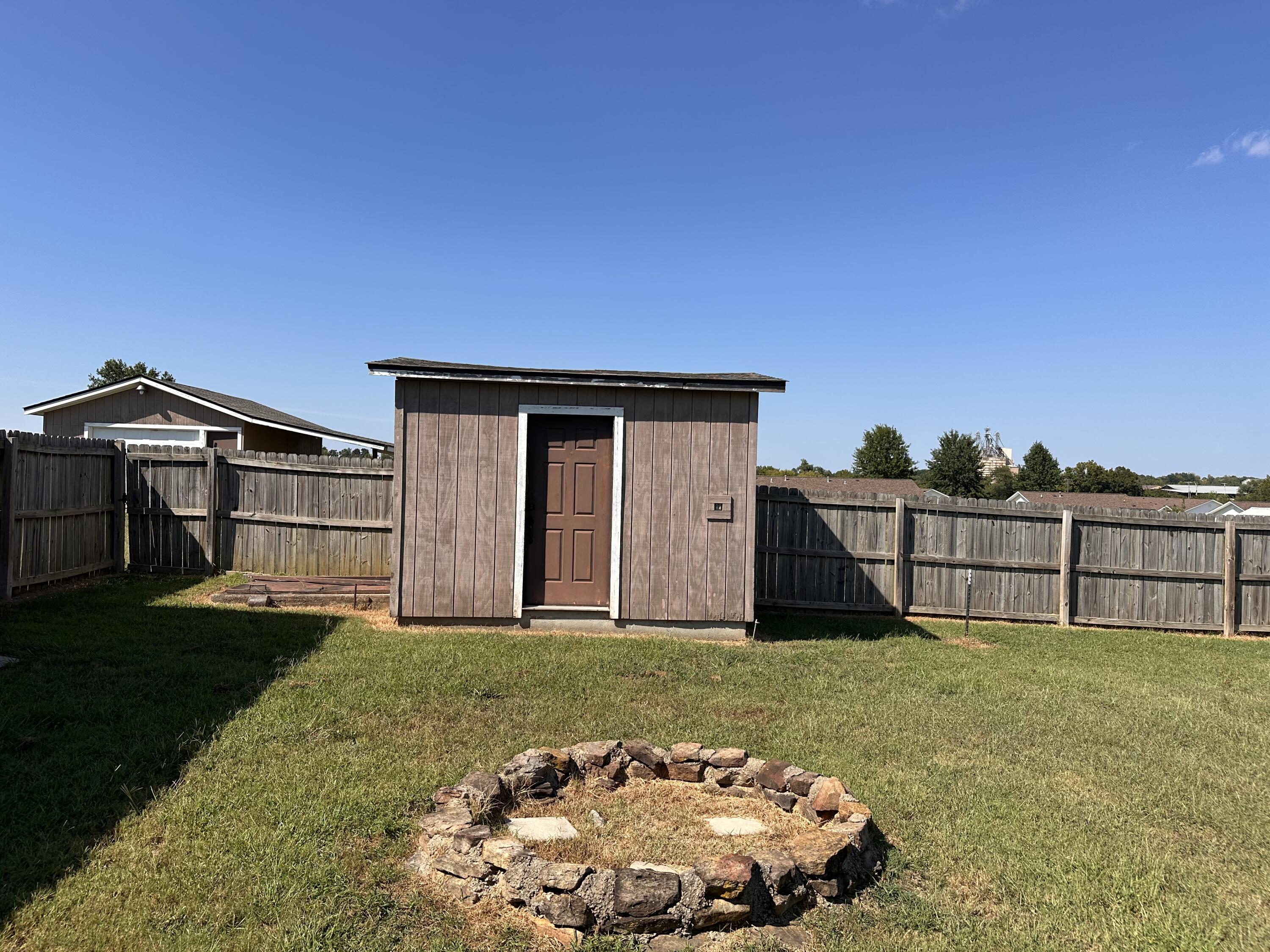 509 Butler Avenue Property Photo 18