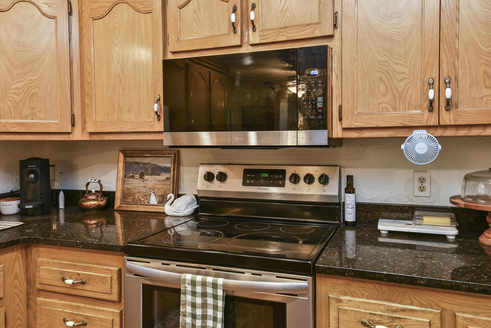 61 Northwoods Drive Property Photo 12