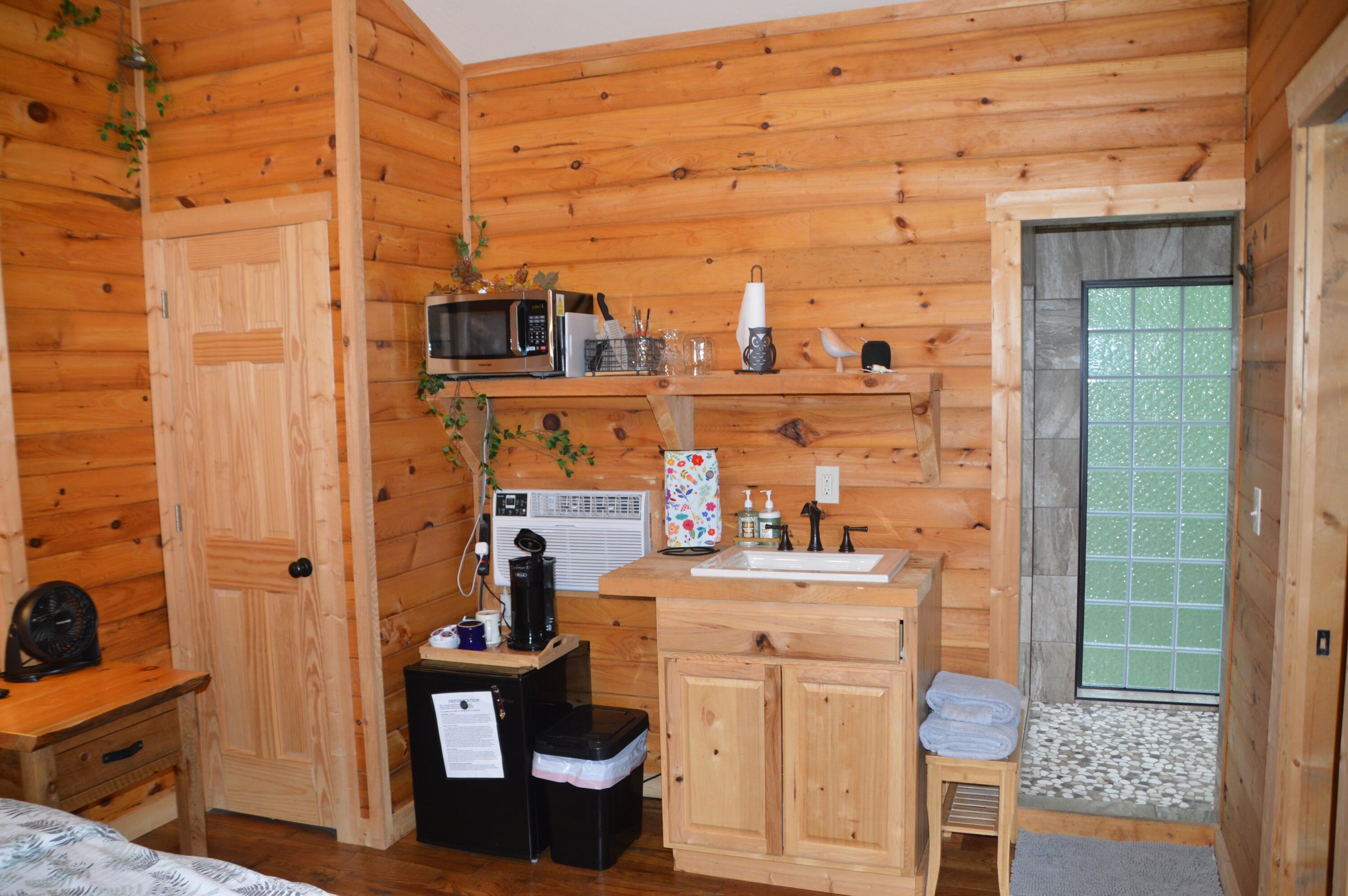 381 West Guin Road Property Photo 75