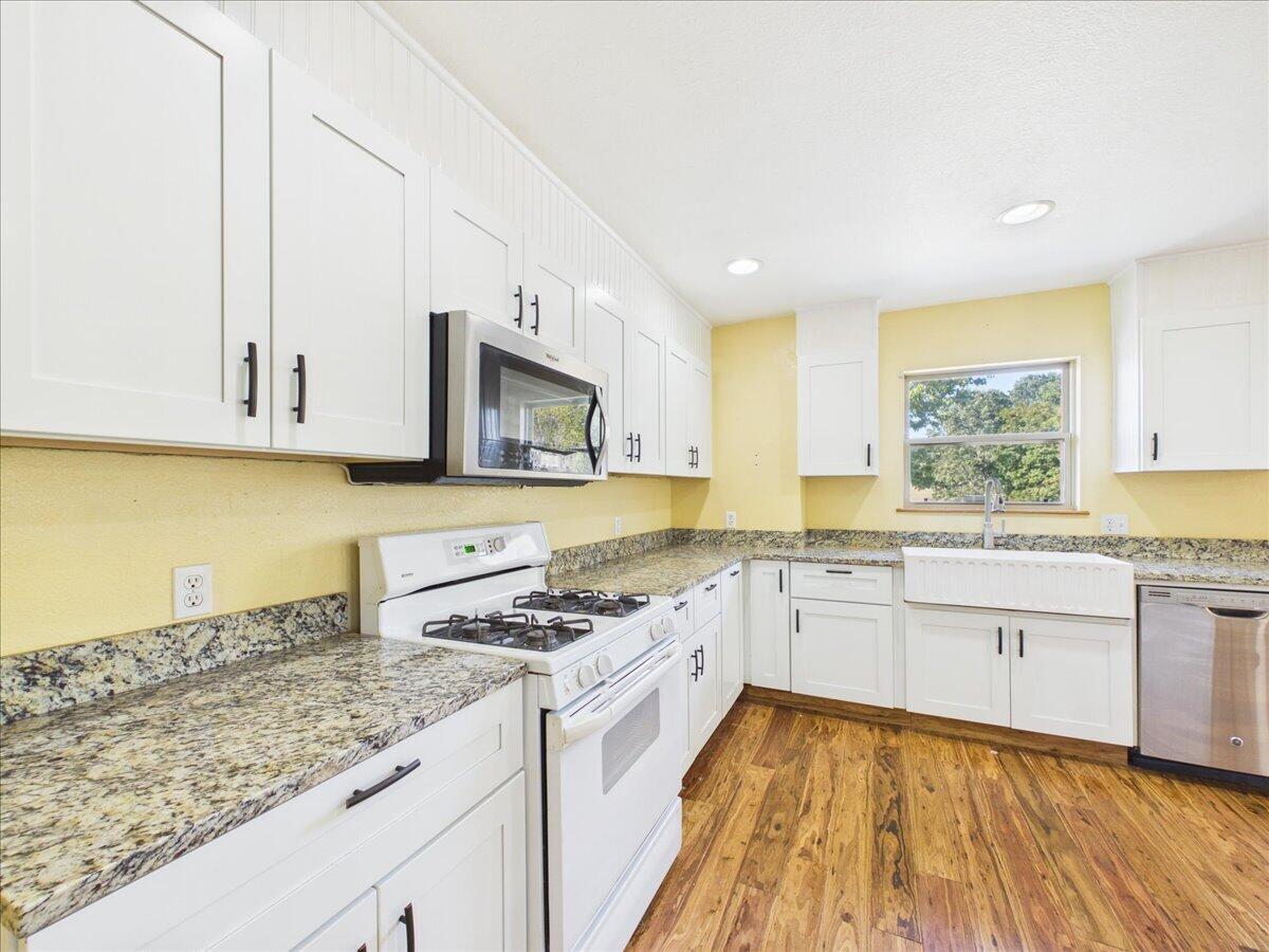 1300 Long Branch Road Property Photo 28