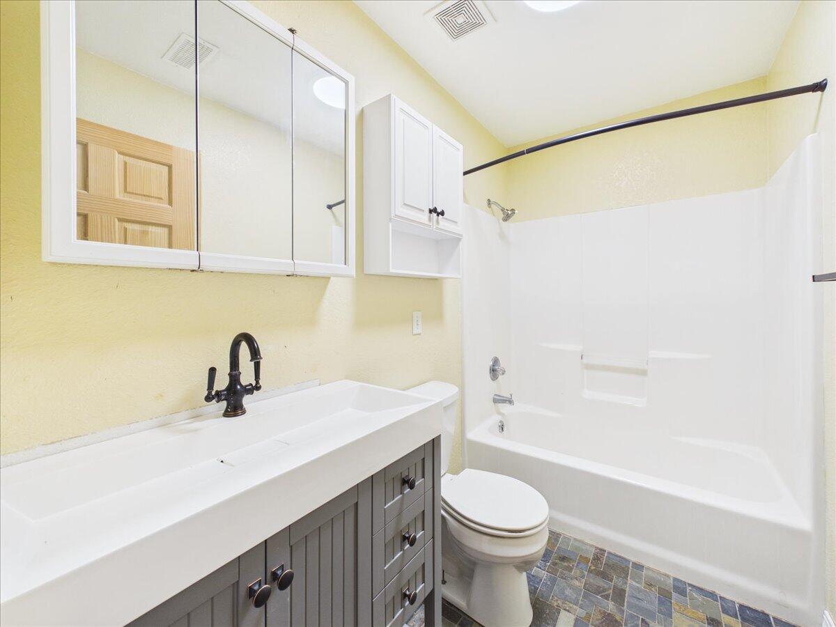 1300 Long Branch Road Property Photo 38