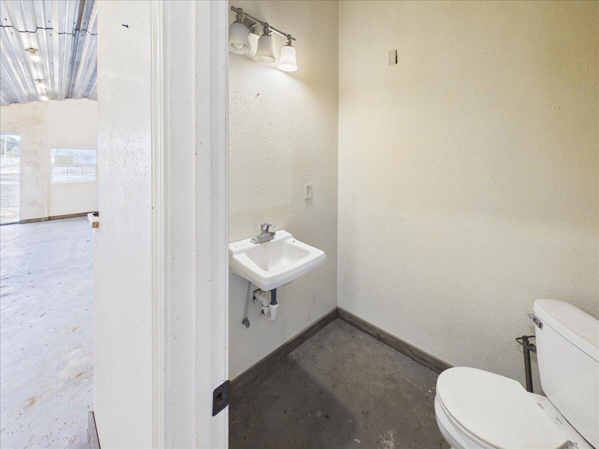 1300 Long Branch Road Property Photo 51