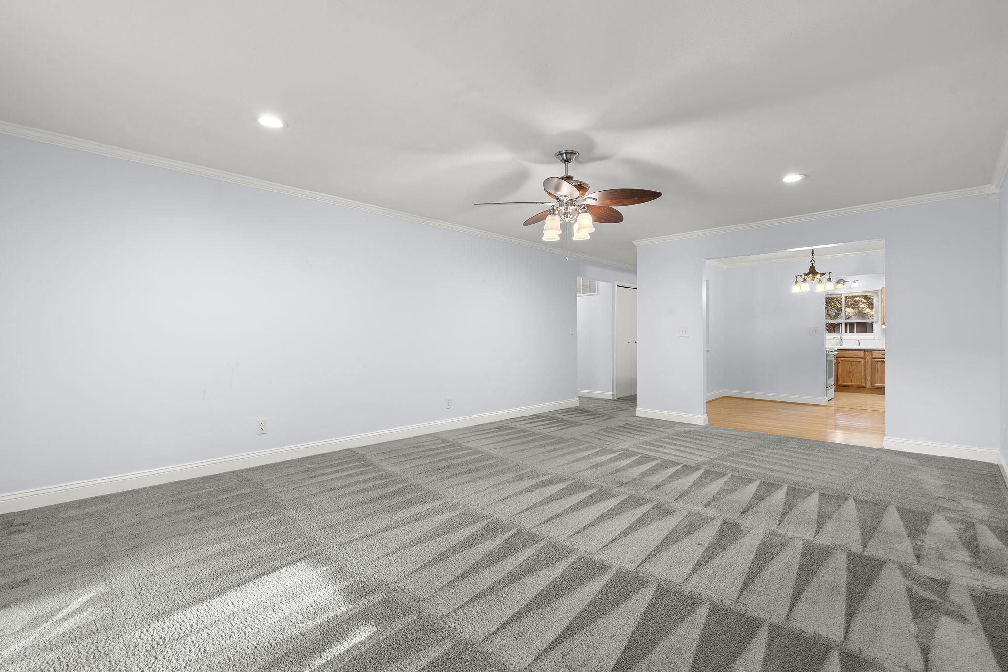 19 Oak Court Property Photo 10