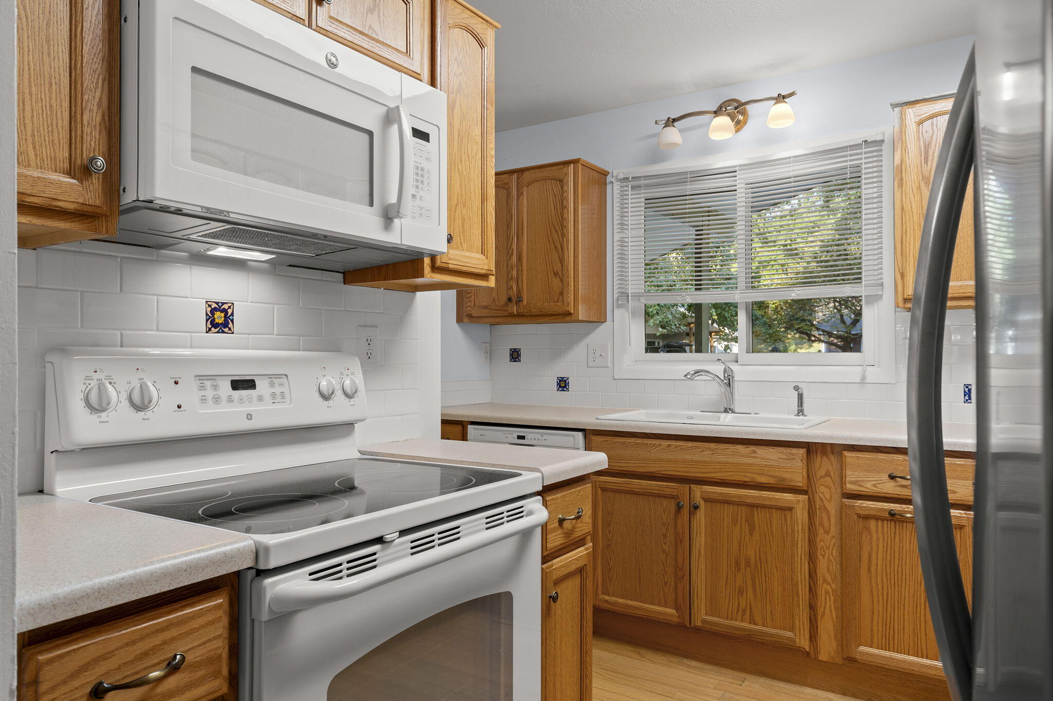 19 Oak Court Property Photo 16