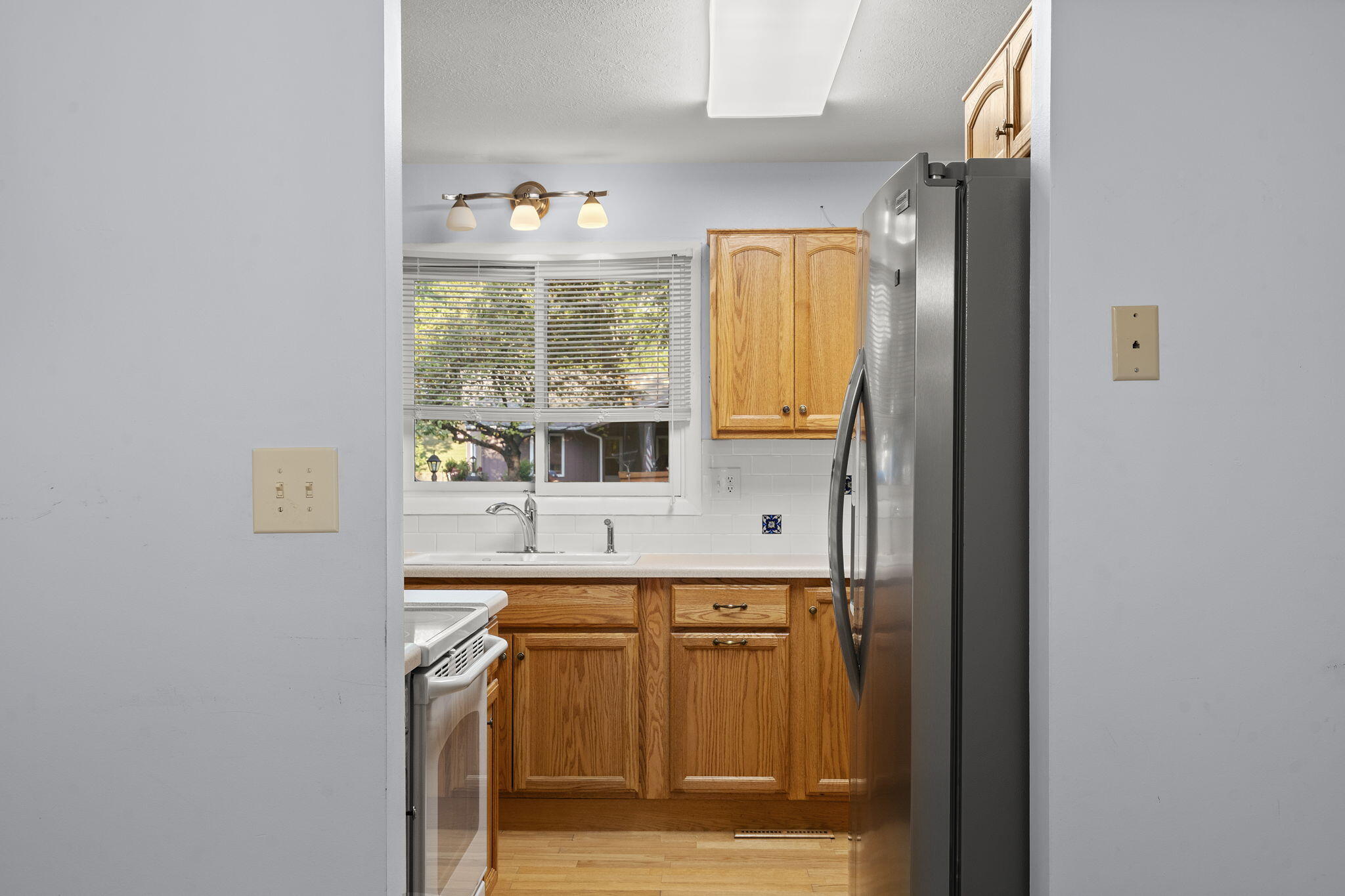 19 Oak Court Property Photo 17