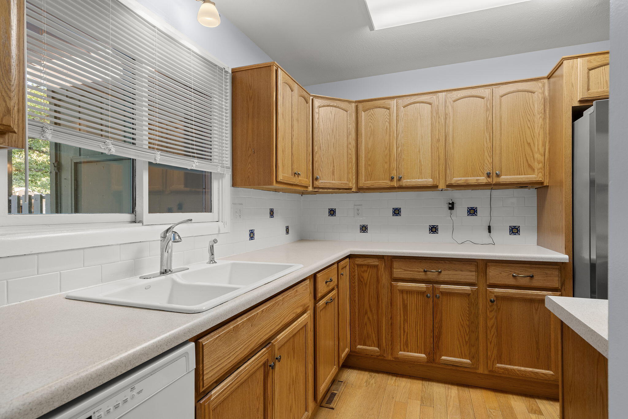 19 Oak Court Property Photo 18
