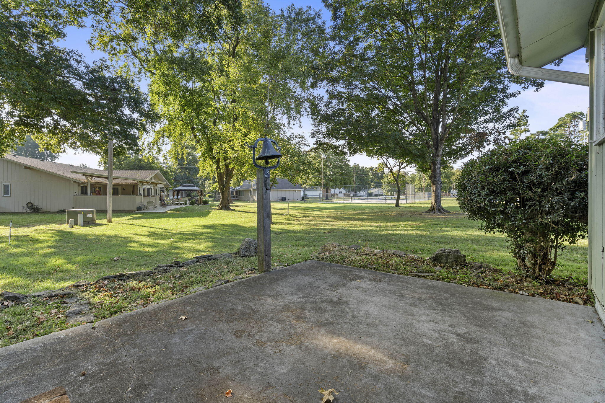 19 Oak Court Property Photo 26