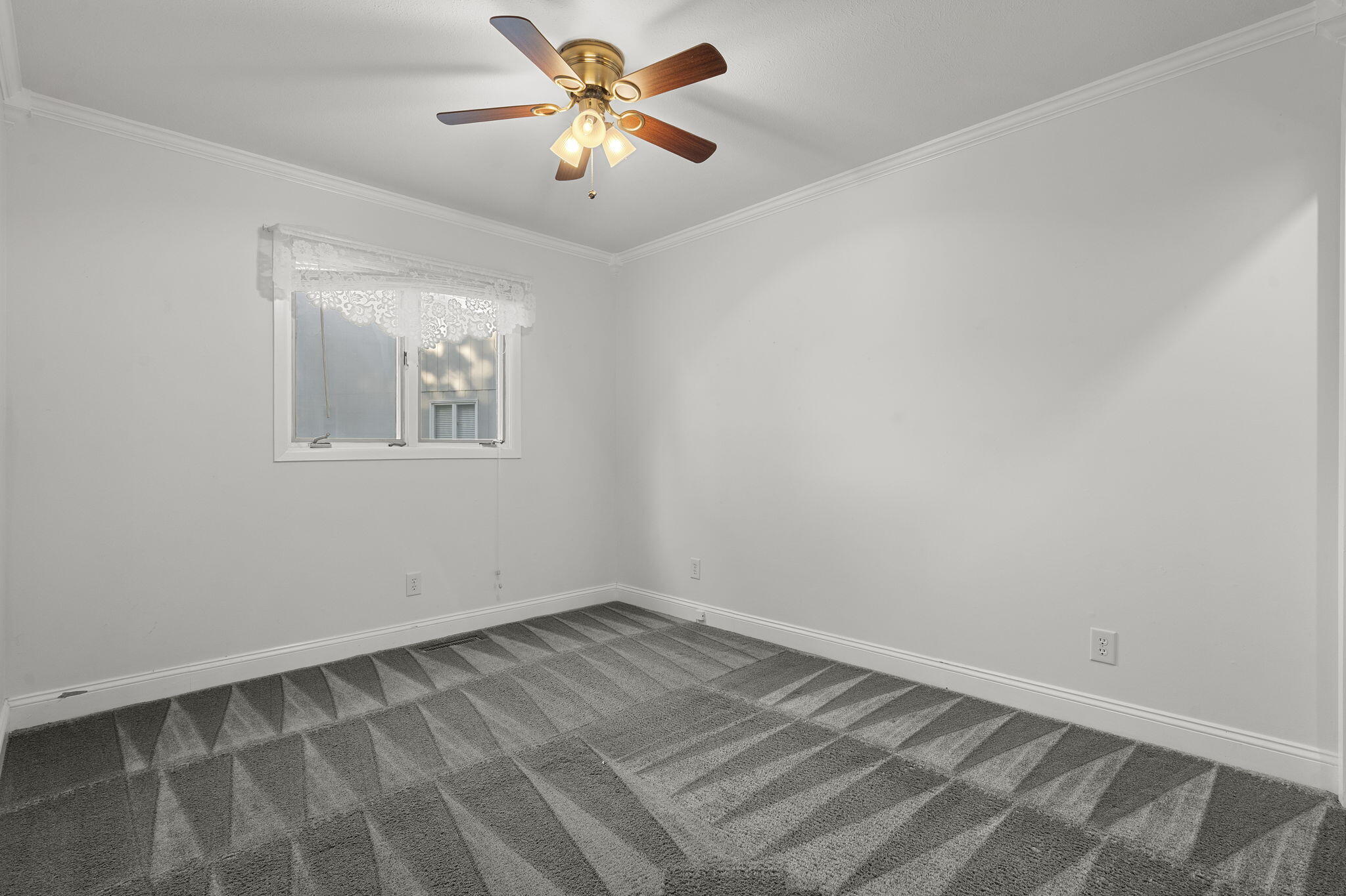 19 Oak Court Property Photo 29