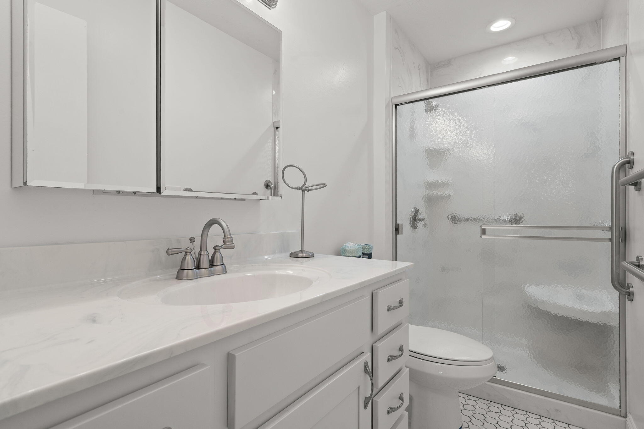 19 Oak Court Property Photo 30