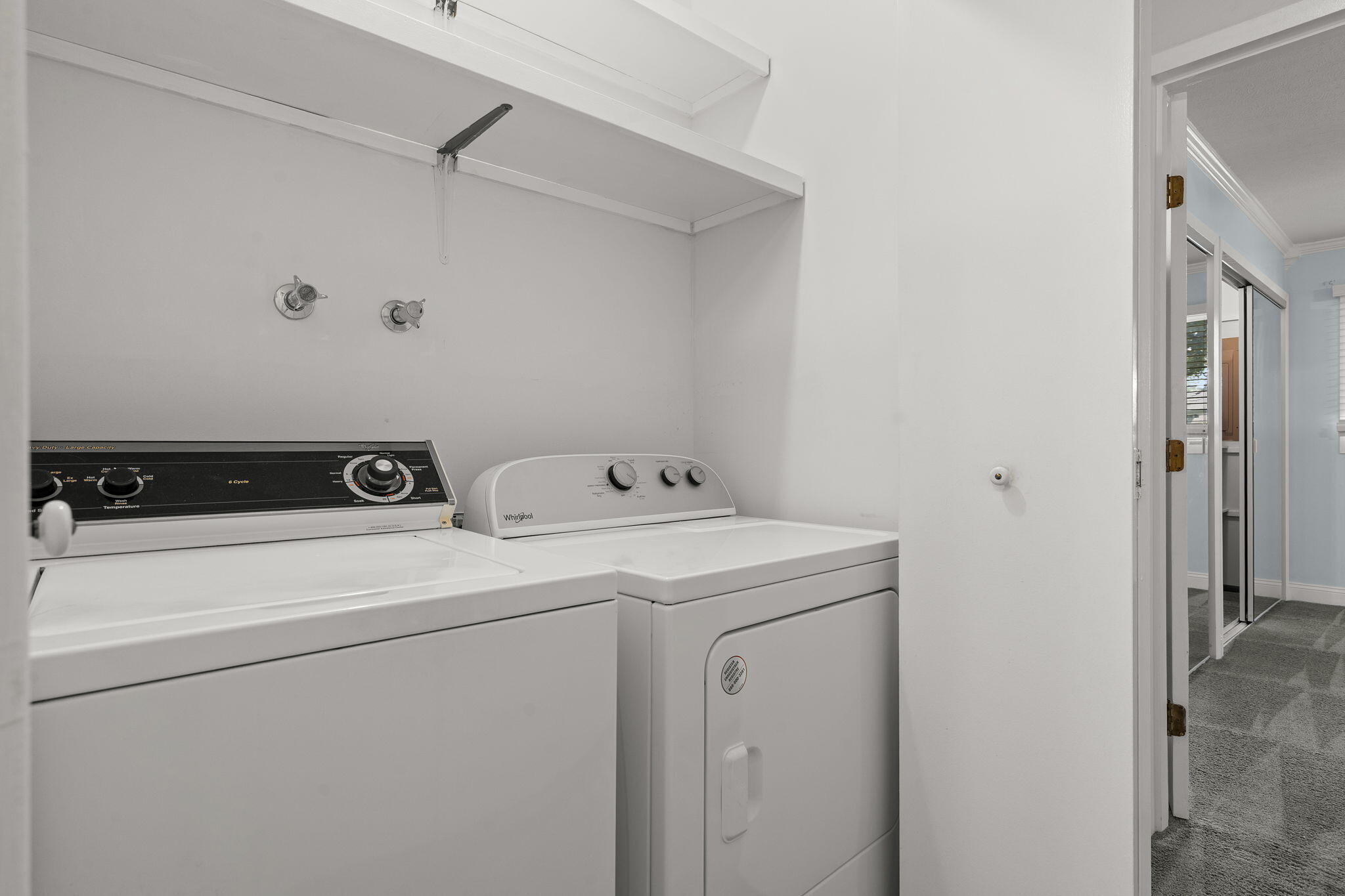 19 Oak Court Property Photo 31