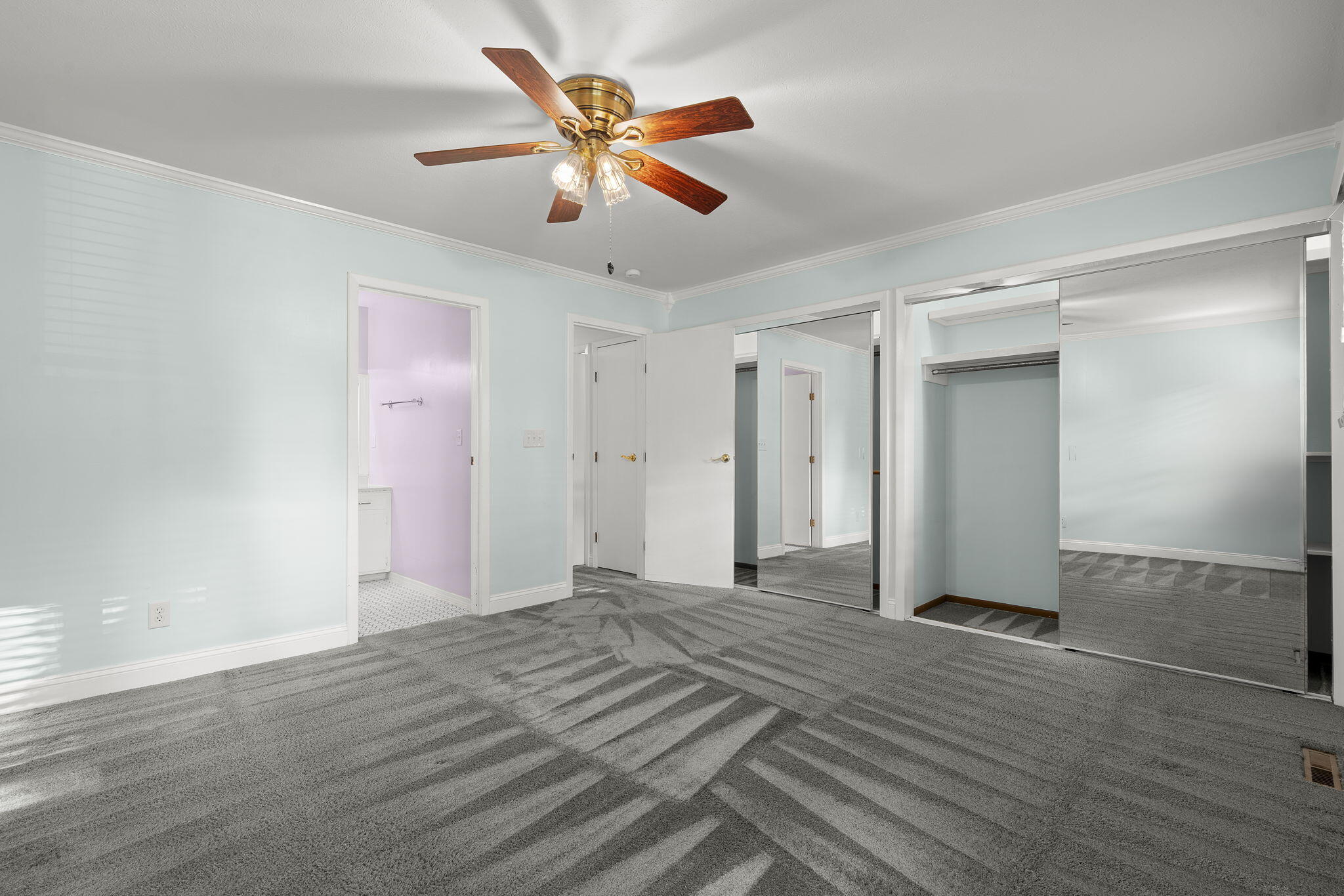 19 Oak Court Property Photo 33