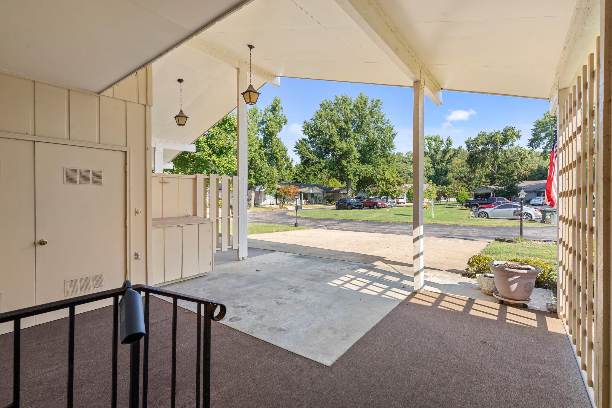 12 Ash Court Property Photo 4