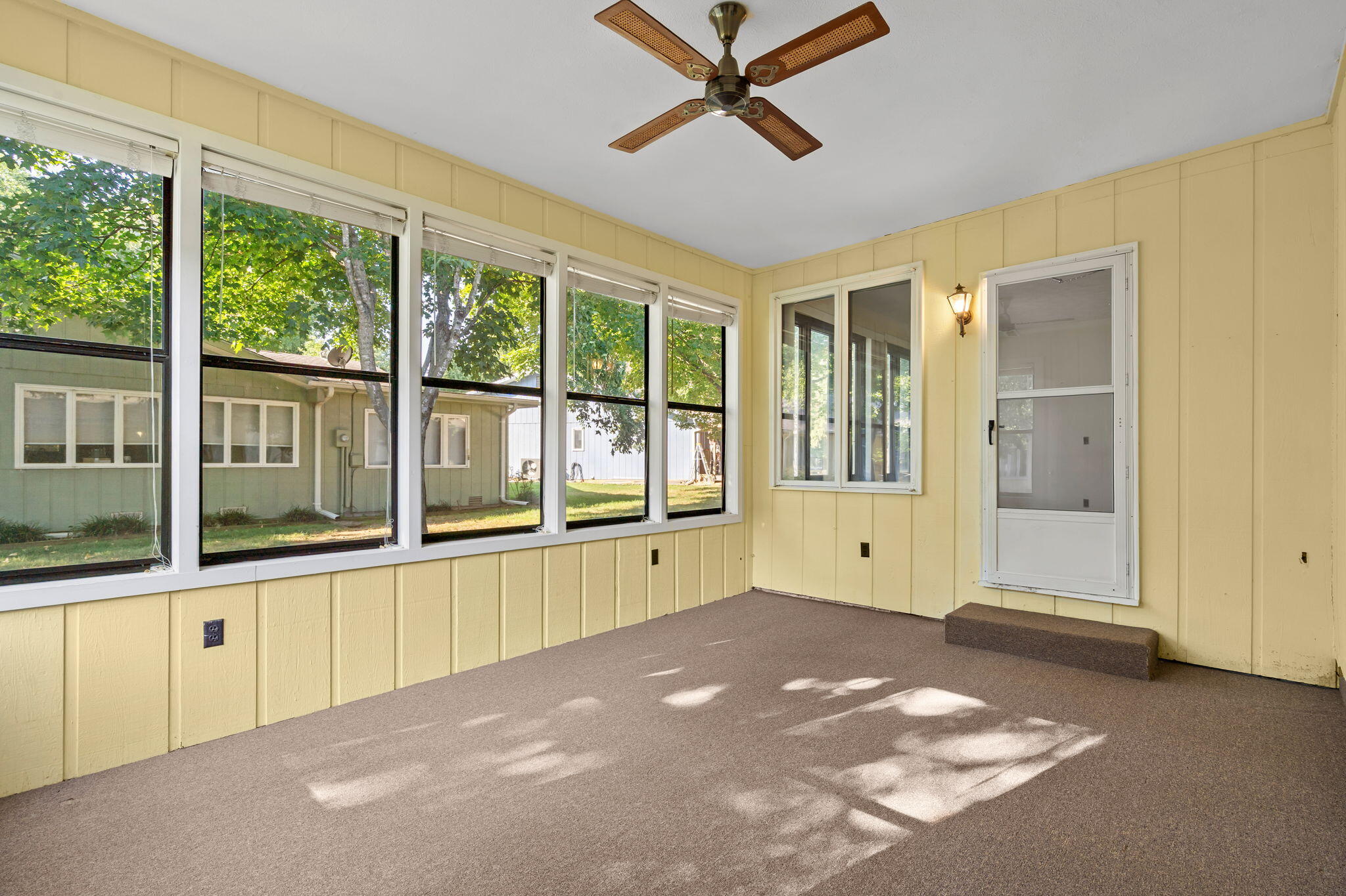 12 Ash Court Property Photo 15