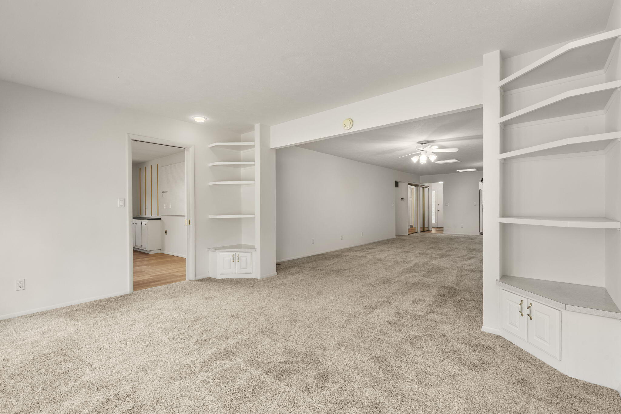 7 Oak Court Property Photo 11