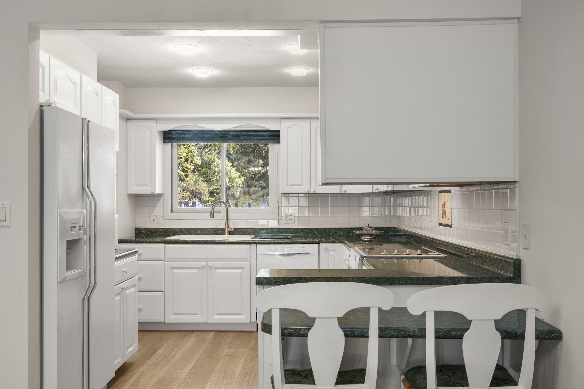 7 Oak Court Property Photo 14