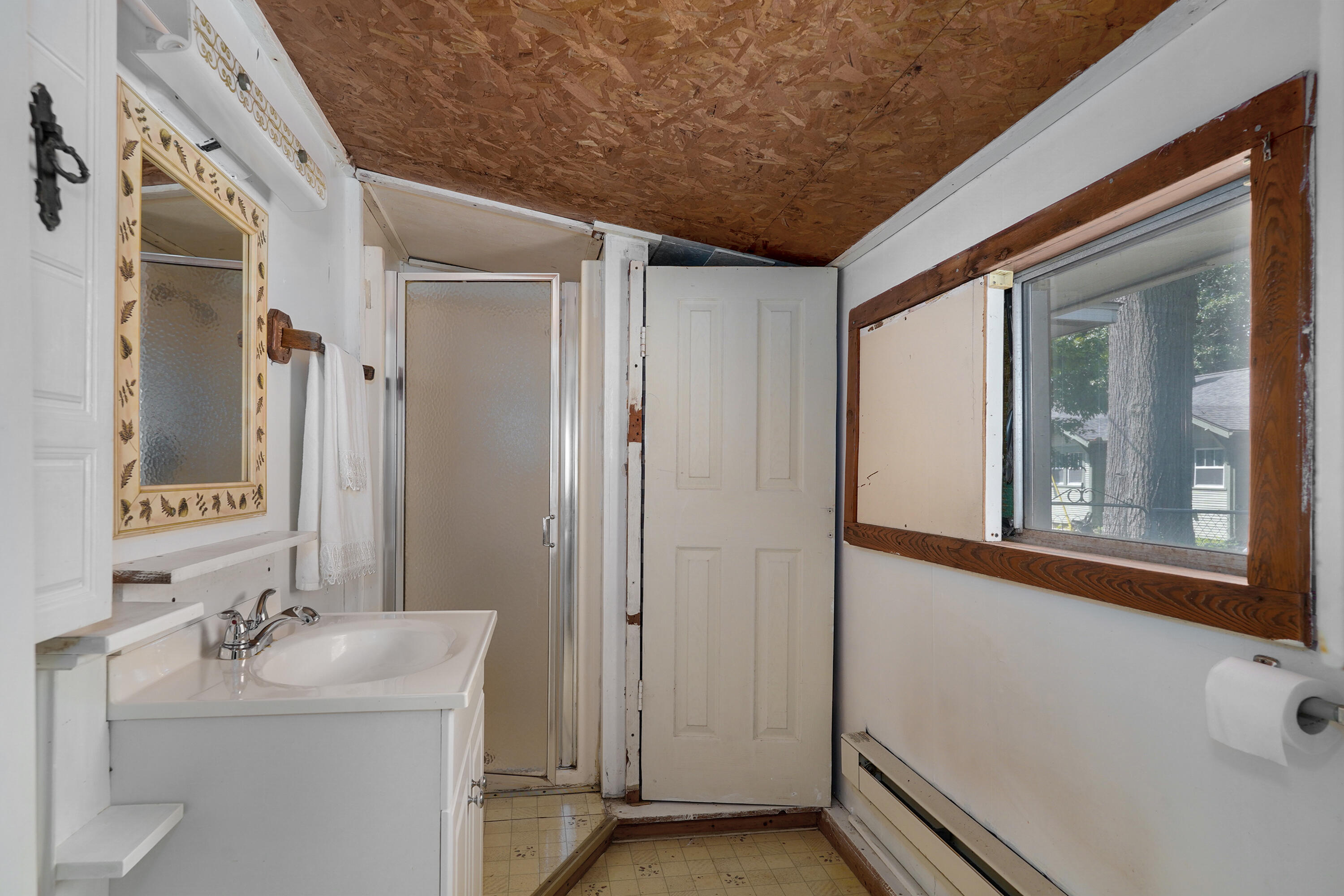 1908 South Holland Avenue Property Photo 29