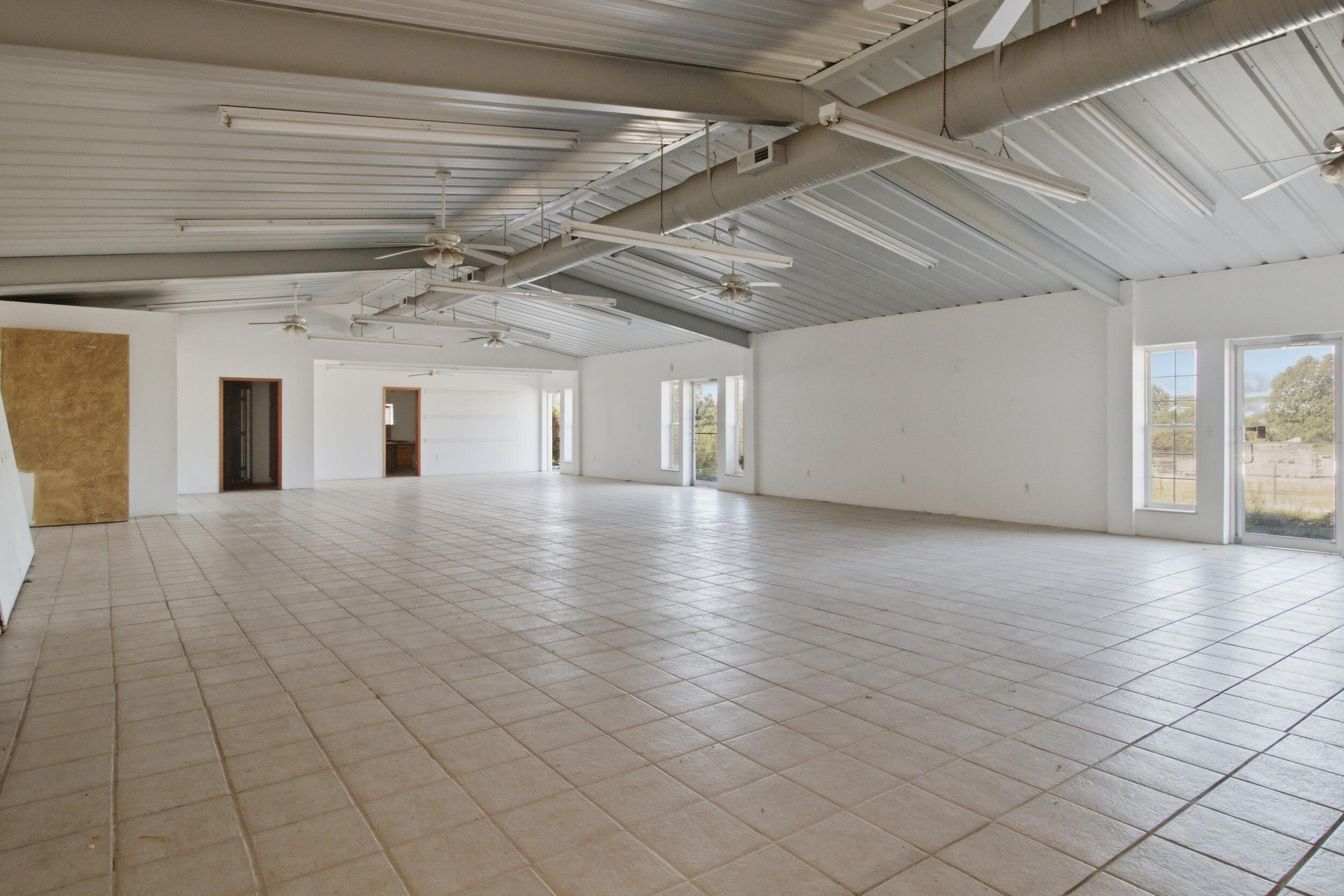 1398-1402 South Valley Road Property Photo 7