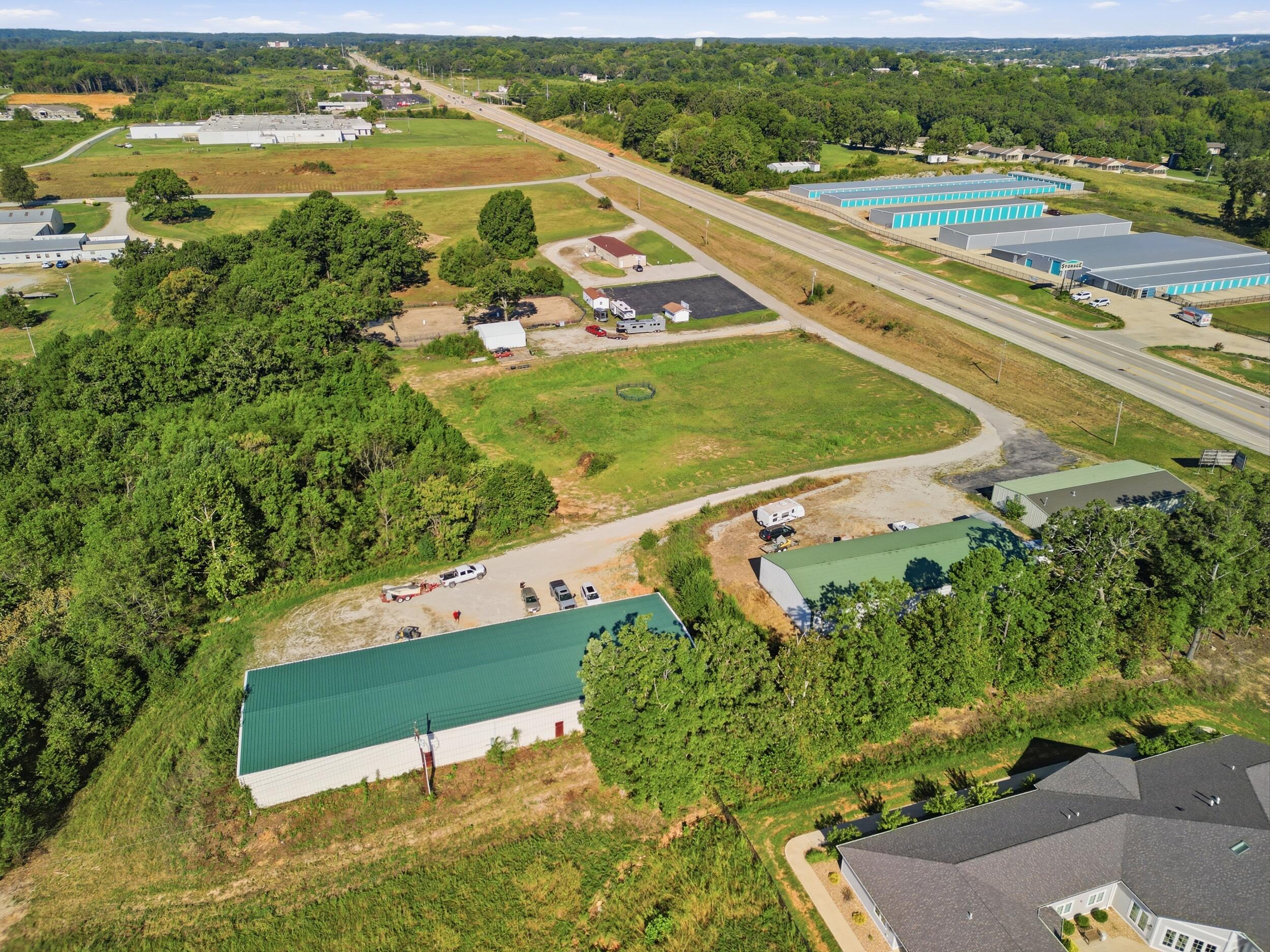 1398-1402 South Valley Road Property Photo 45