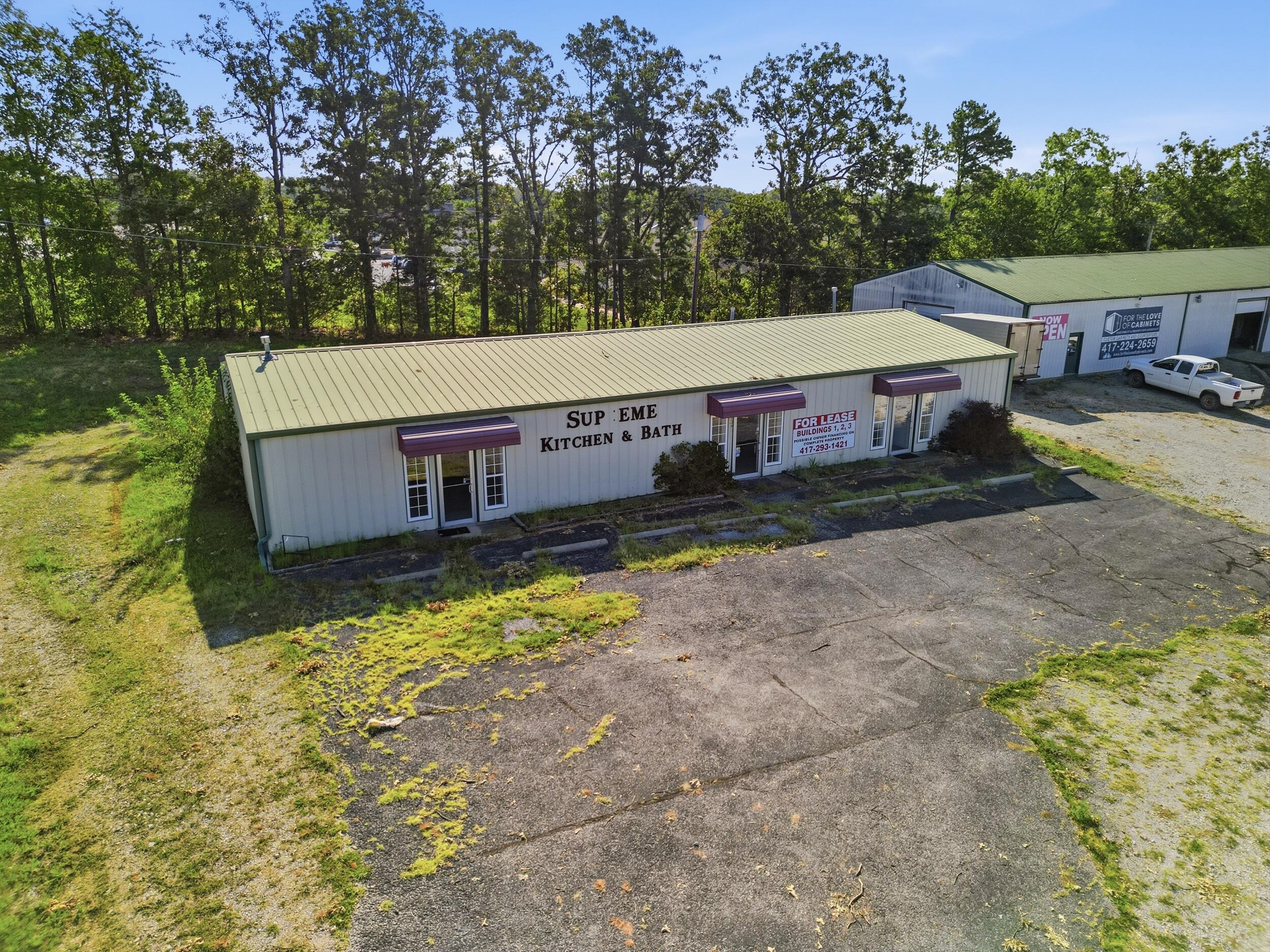1400-1402 South Valley Road Property Photo 4