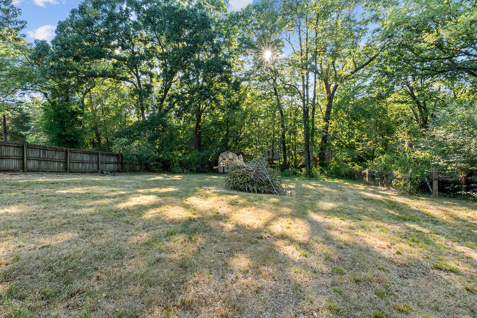 4747 South Roslyn Avenue Property Photo 31